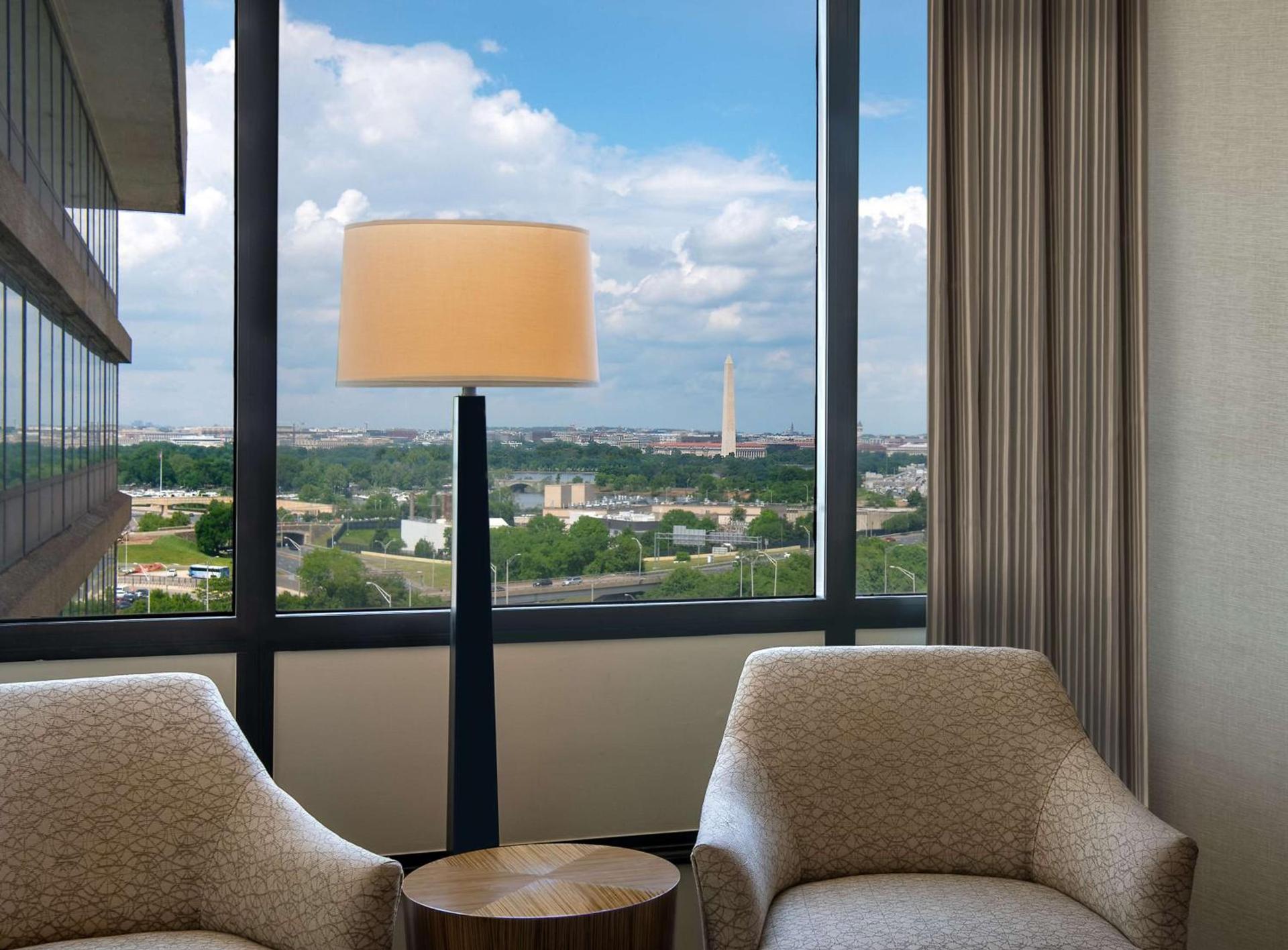DoubleTree by Hilton Washington DC – Crystal City photo 38