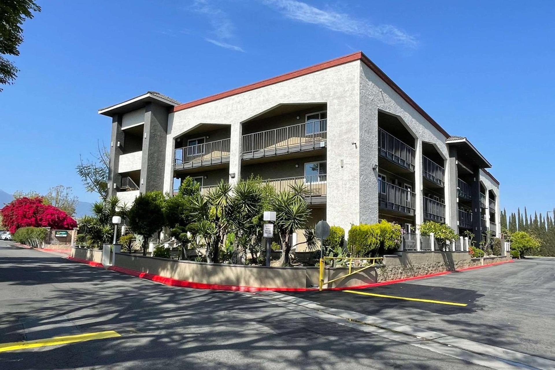 Quality Inn Ontario Airport Convention Center photo 3