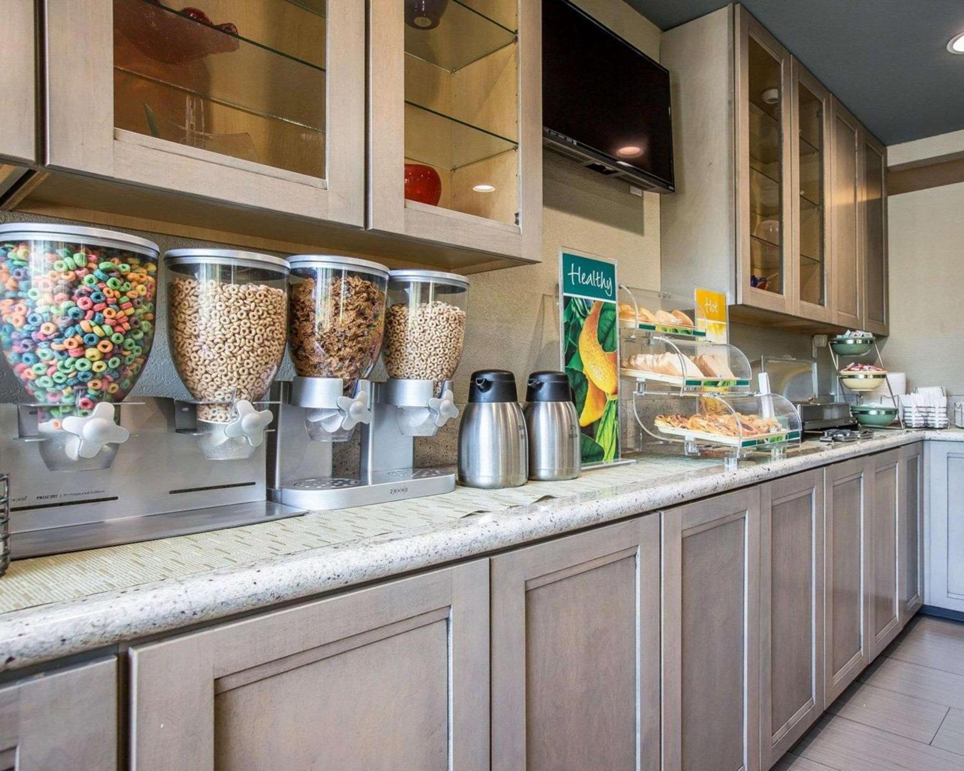 Quality Inn Ontario Airport Convention Center photo 34