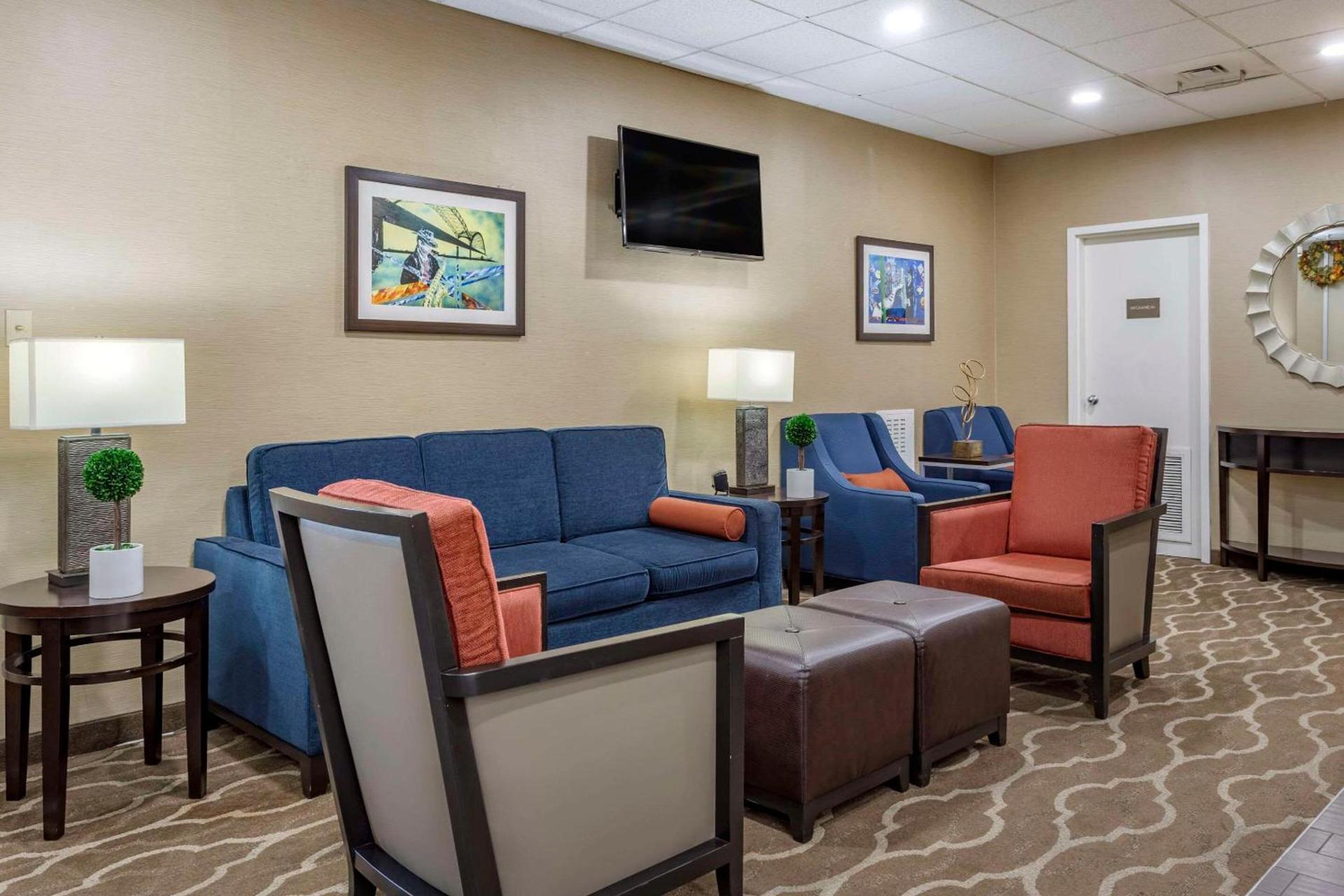 Comfort Inn Memphis Downtown photo 21