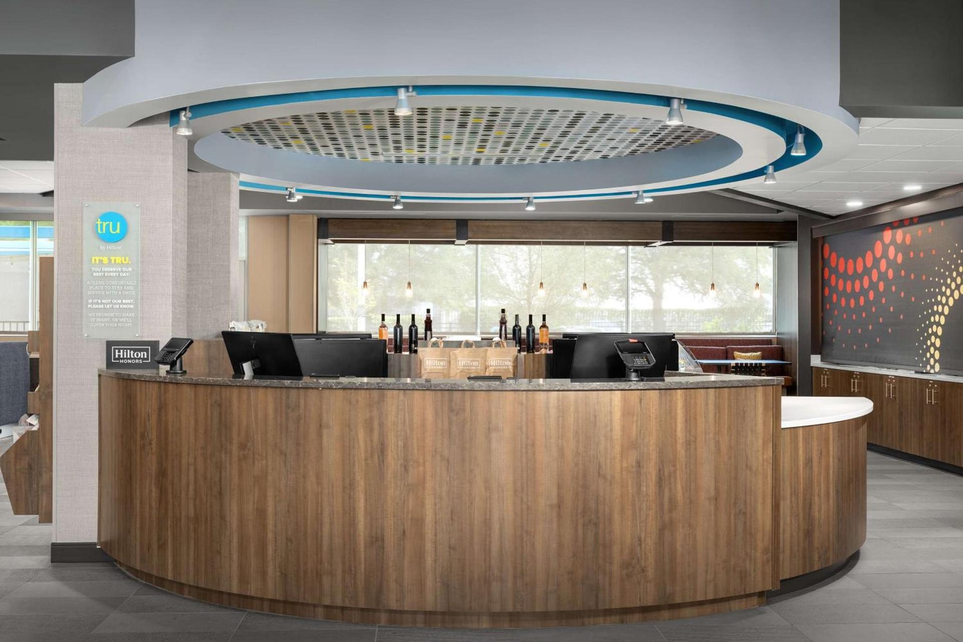 Tru by Hilton Jacksonville West I 295 photo 8
