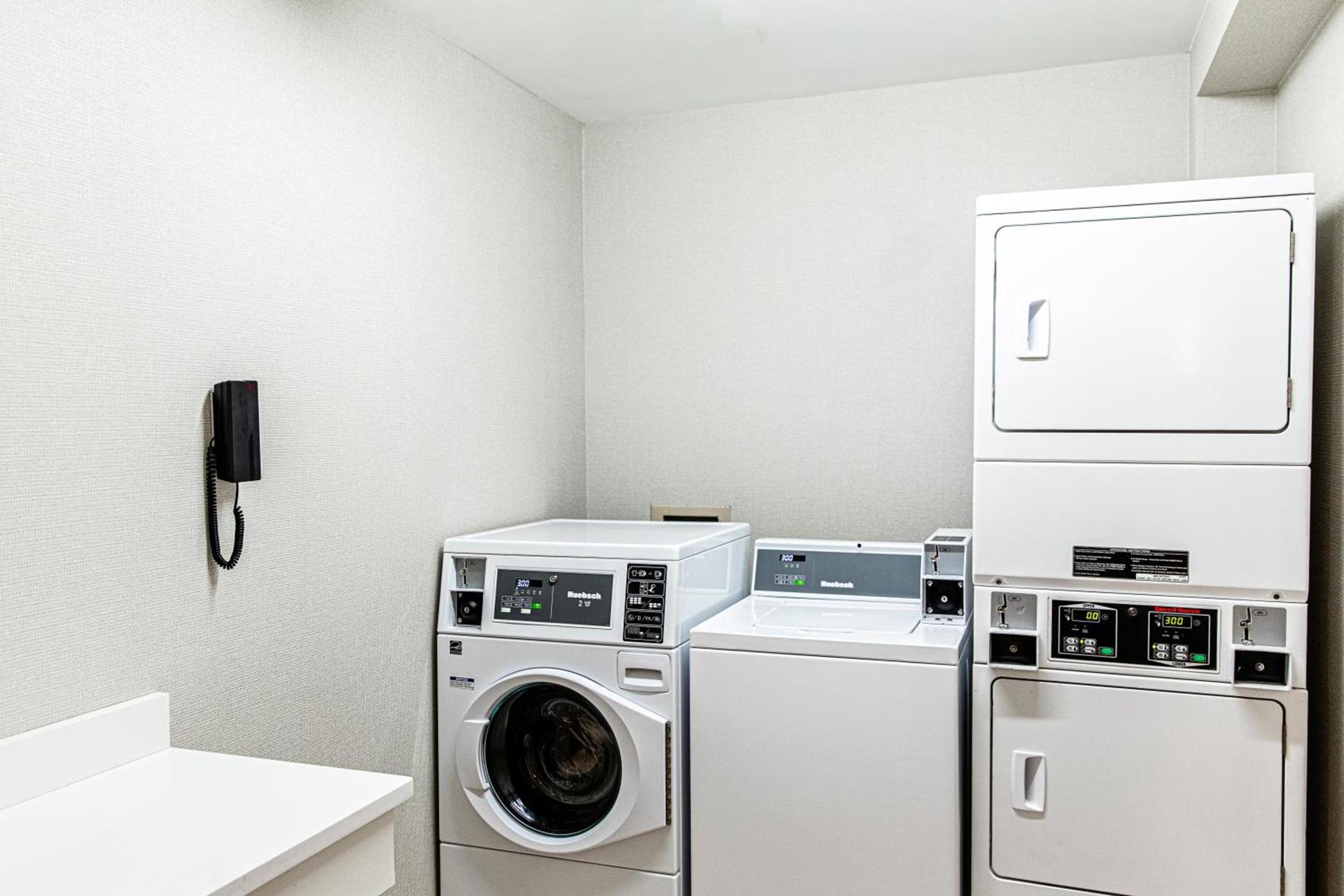 Hampton Inn & Suites Charleston-West Ashley photo 74