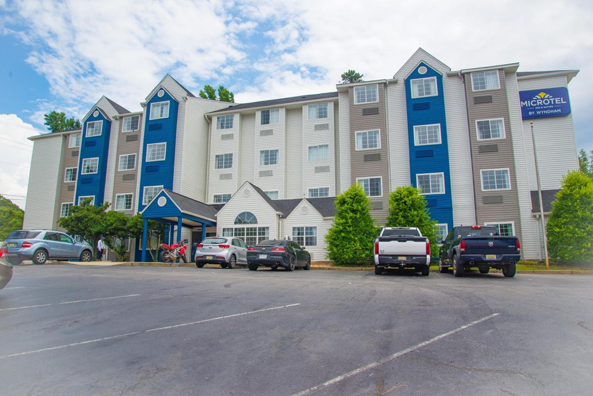 Microtel Inn & Suites by Wyndham Daphne photo 31