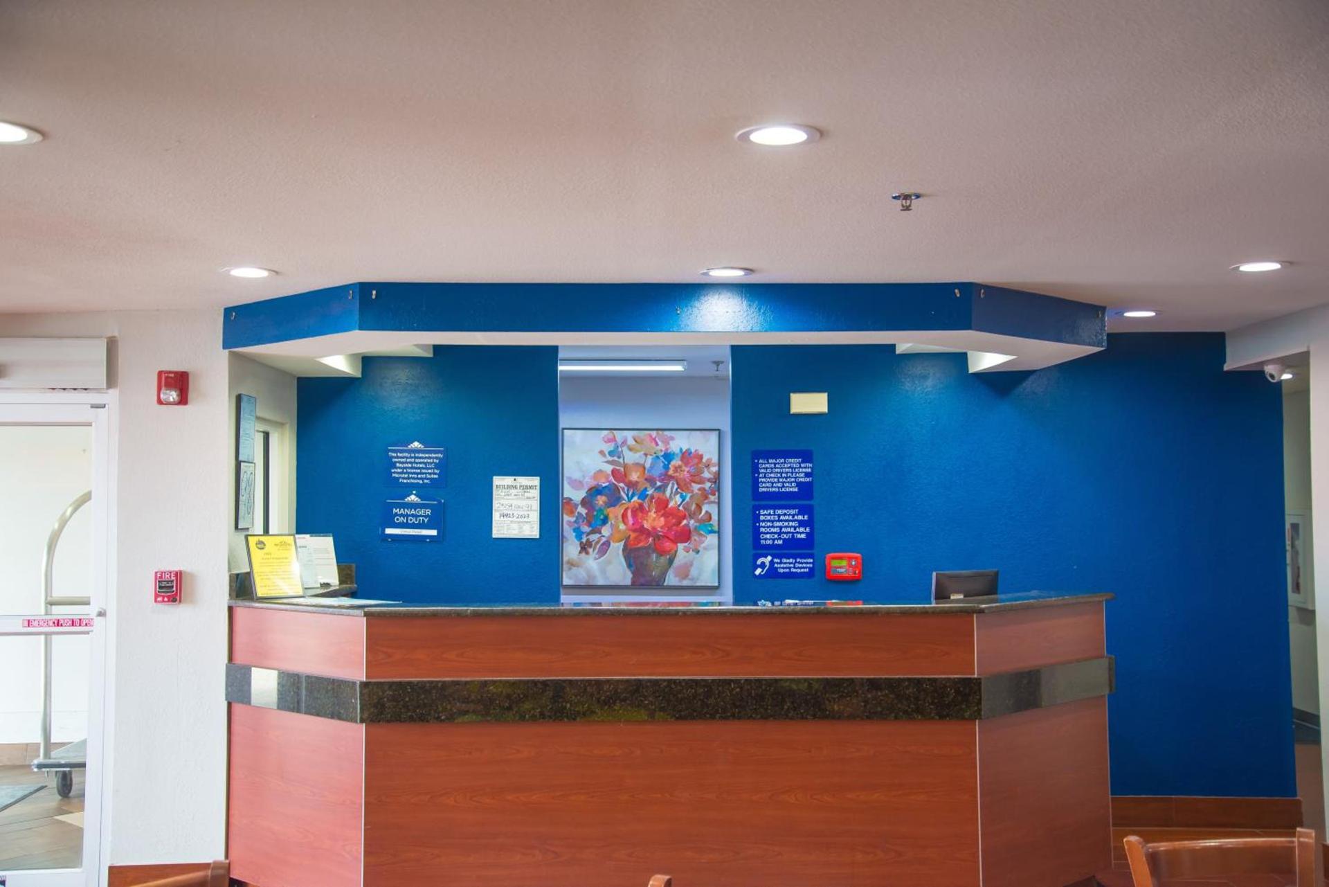 Microtel Inn & Suites by Wyndham Daphne photo 41