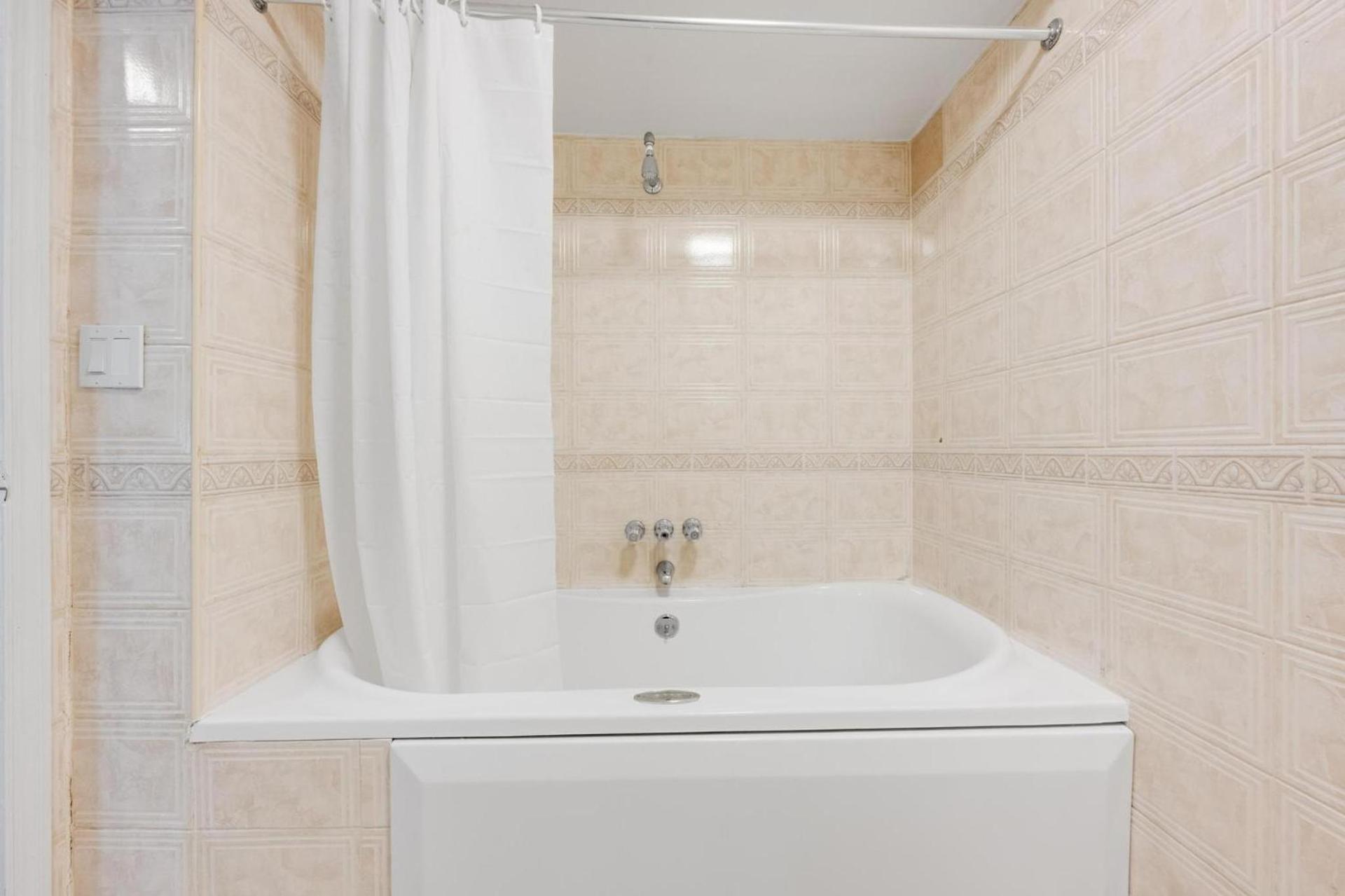 Bay Ridge ApartHotel photo 3