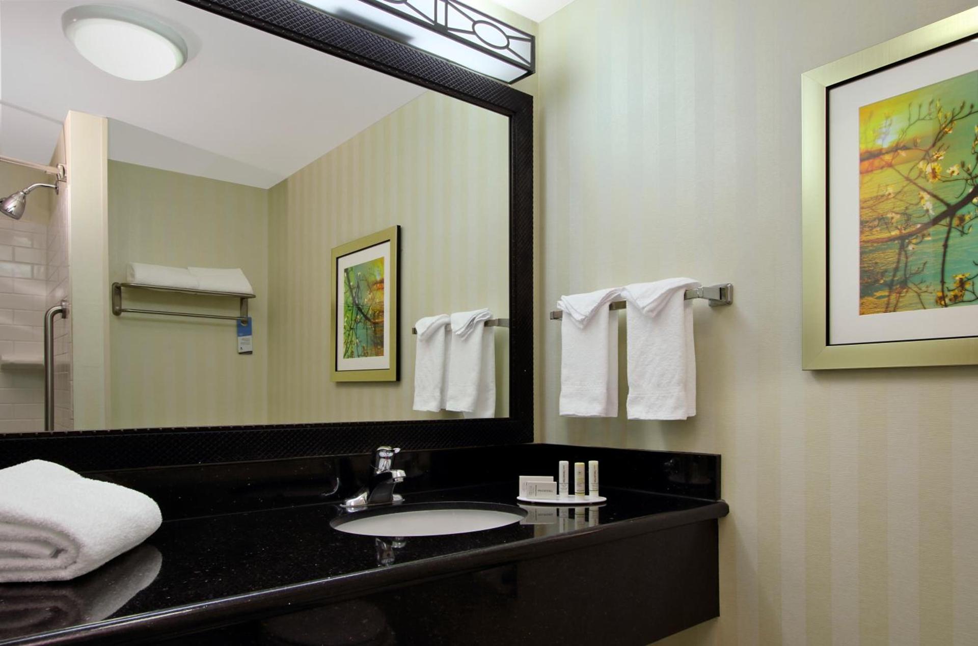 Fairfield Inn & Suites Fresno Clovis photo 4