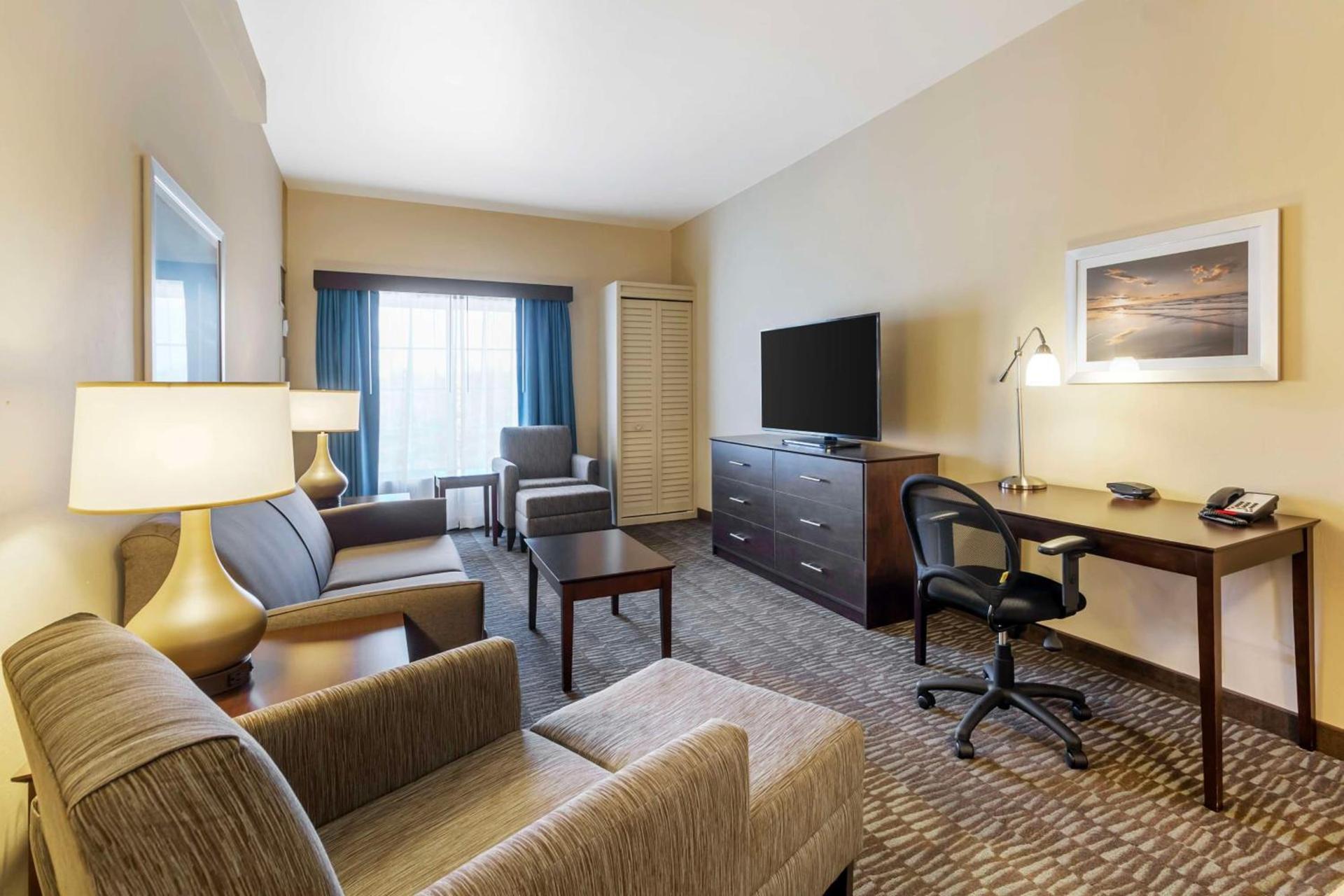 Best Western Naples Plaza Hotel photo 6