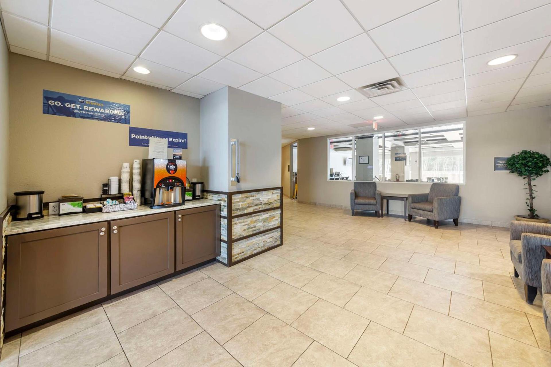 Best Western Naples Plaza Hotel photo 11