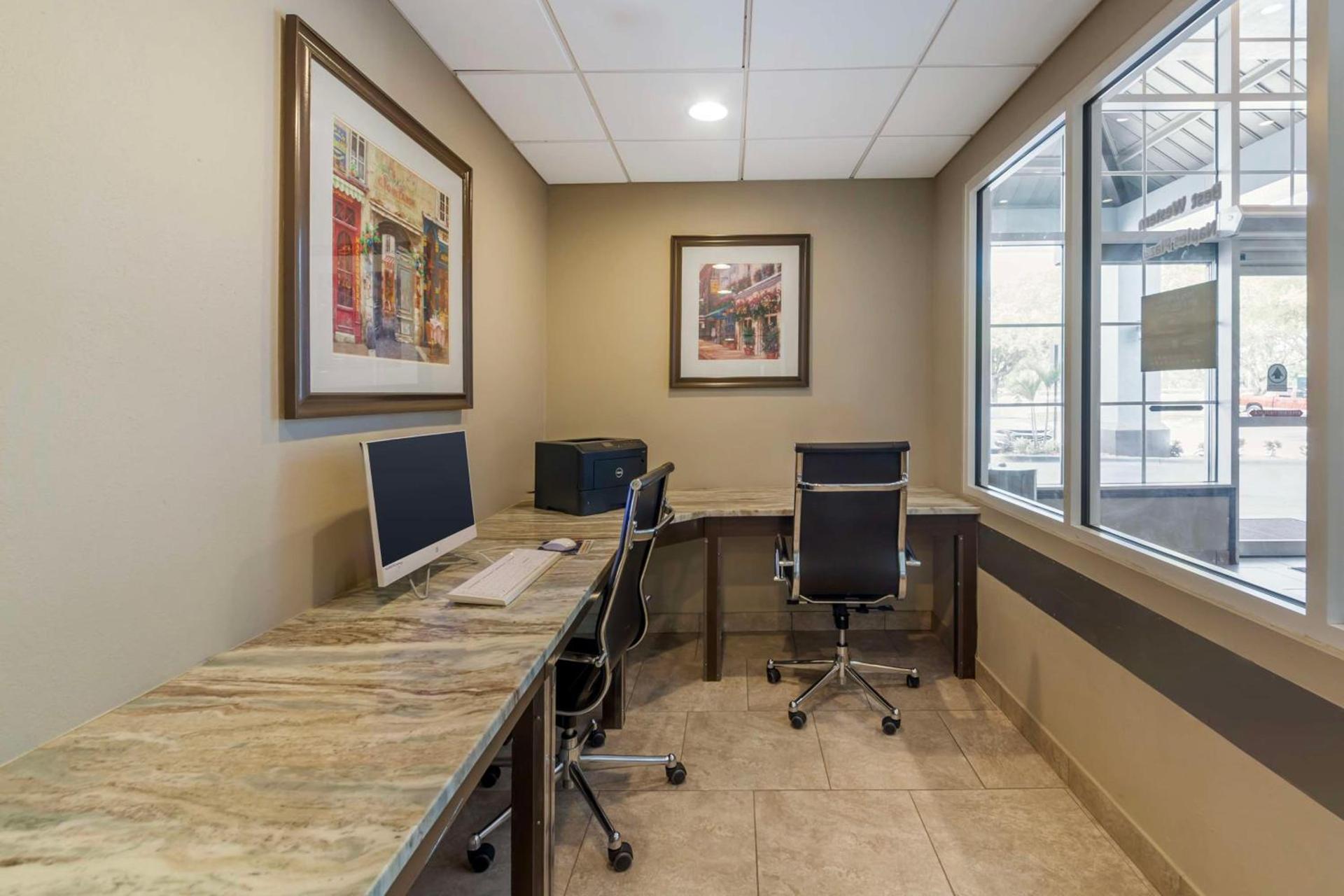 Best Western Naples Plaza Hotel photo 37