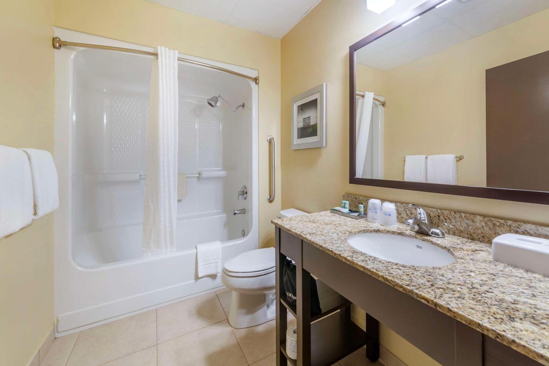 Best Western Naples Plaza Hotel photo 43