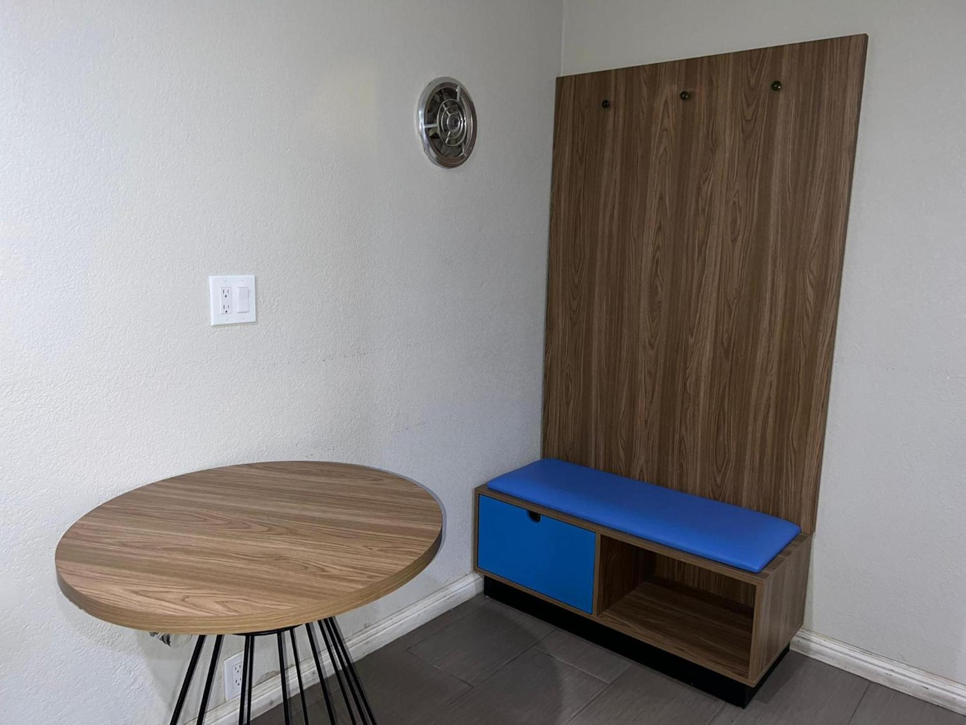 Days Inn by Wyndham El Centro photo 30