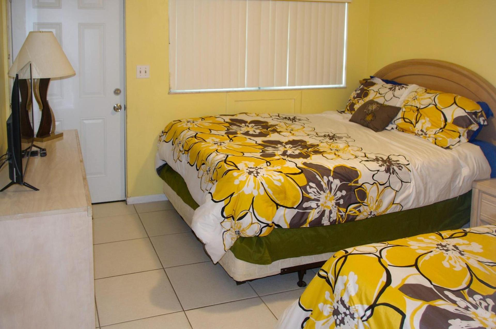 Marion Lane Suites photo 64