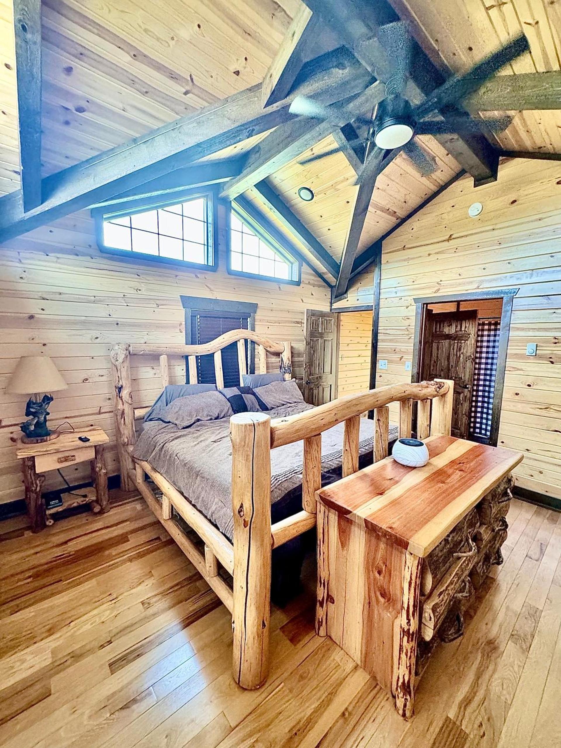 The Lodge at Devils Tower photo 5