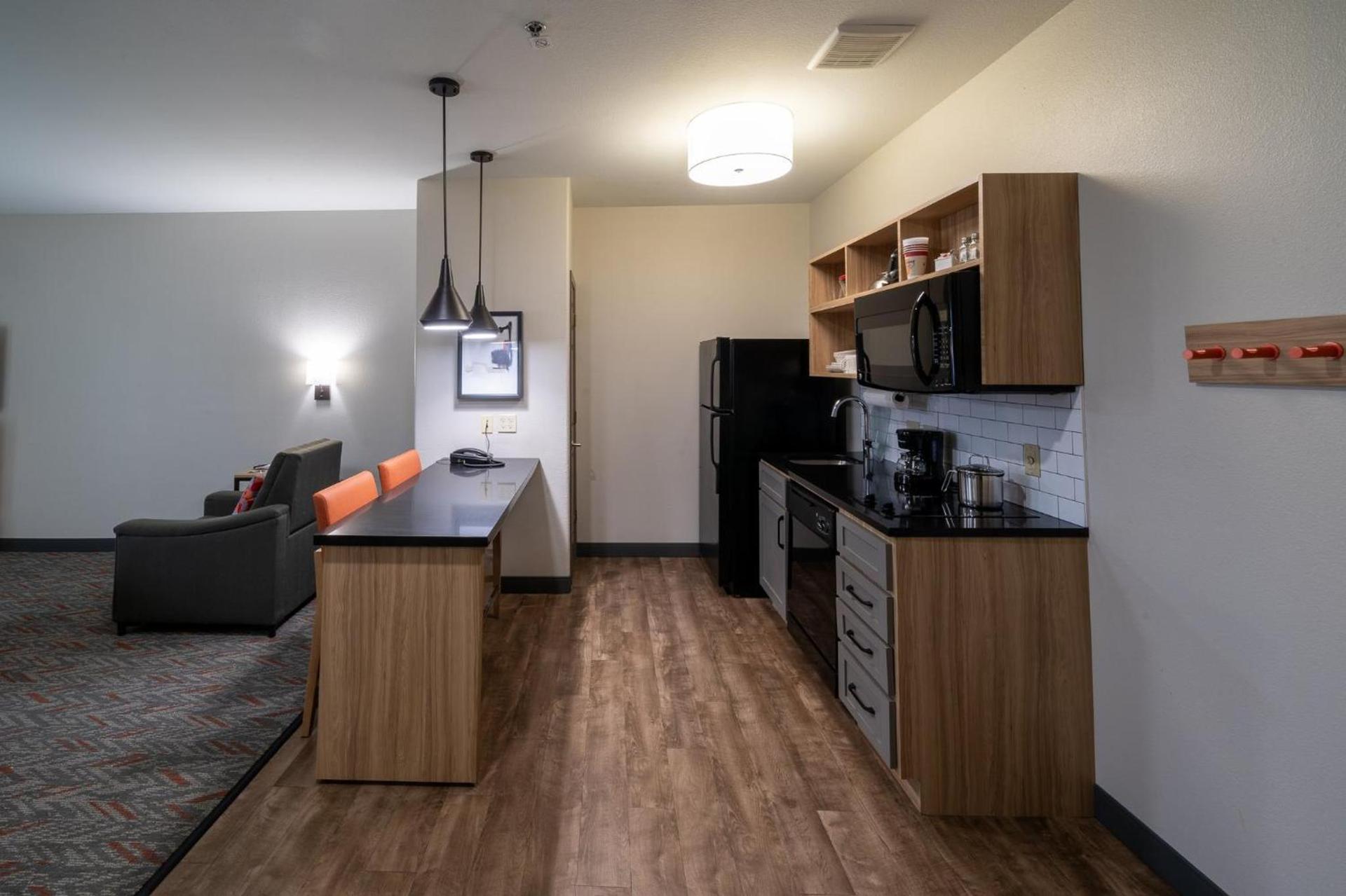 Candlewood Suites Deer Park by IHG photo 19