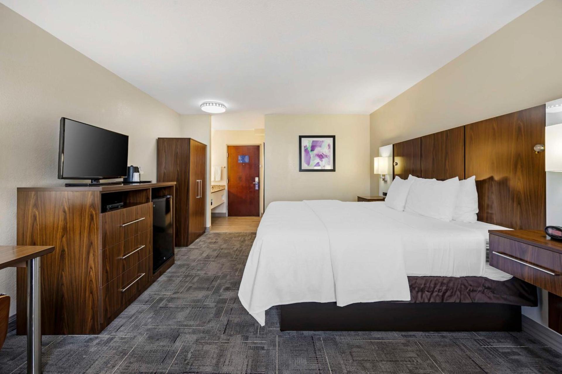 Best Western Gen X Inn photo 10