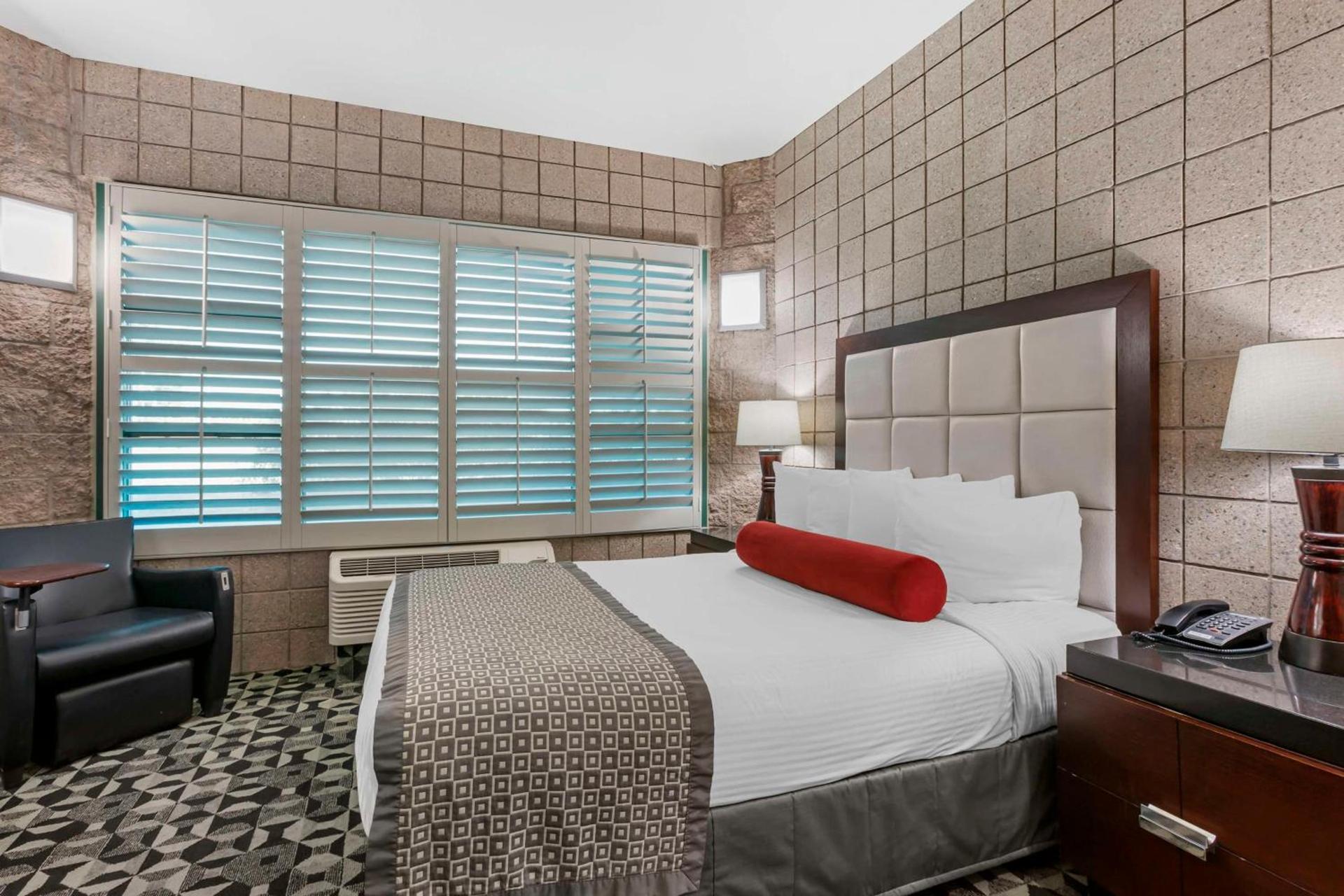 Best Western Plus Sundial photo 21