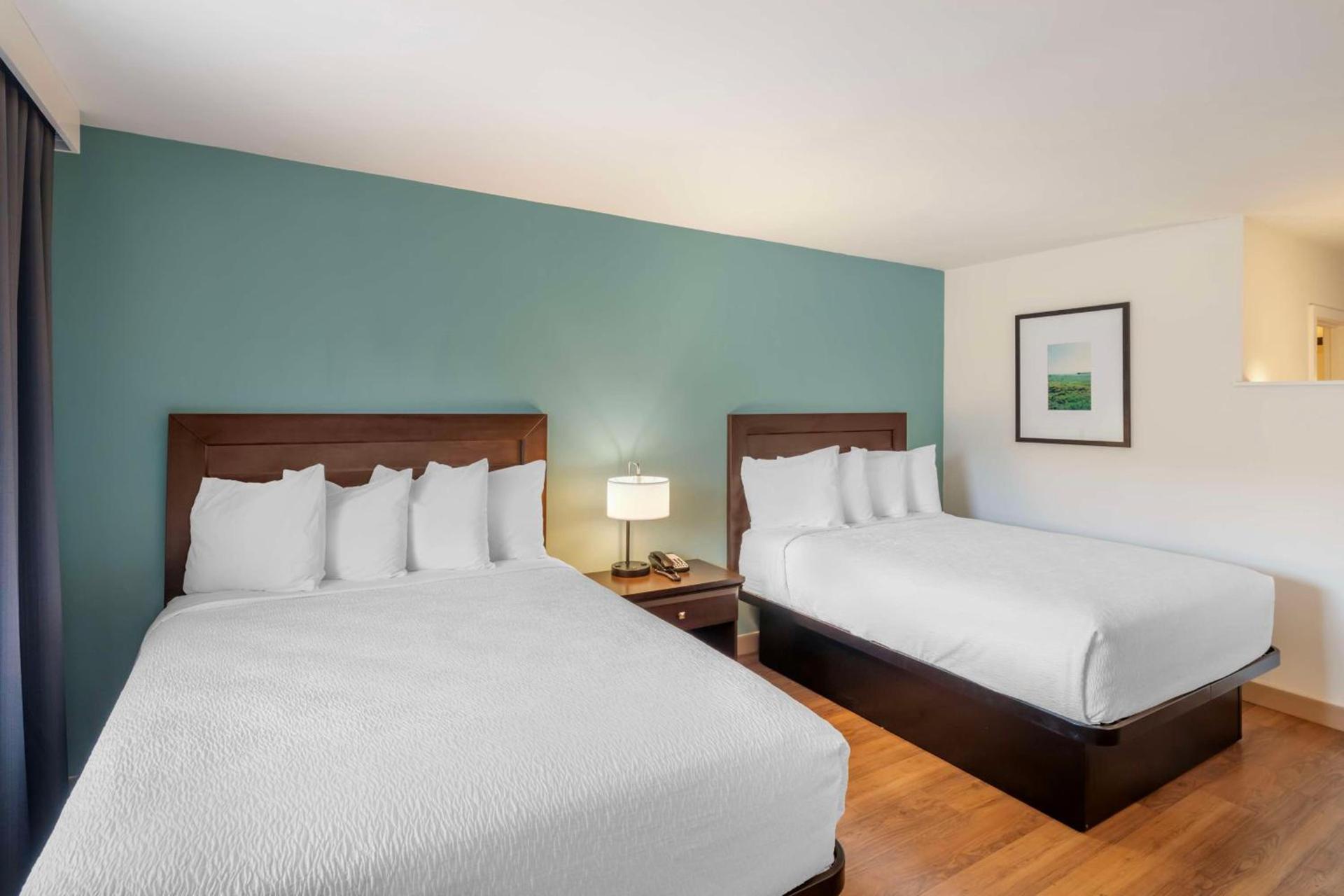 Best Western At Ventura Pier photo 30
