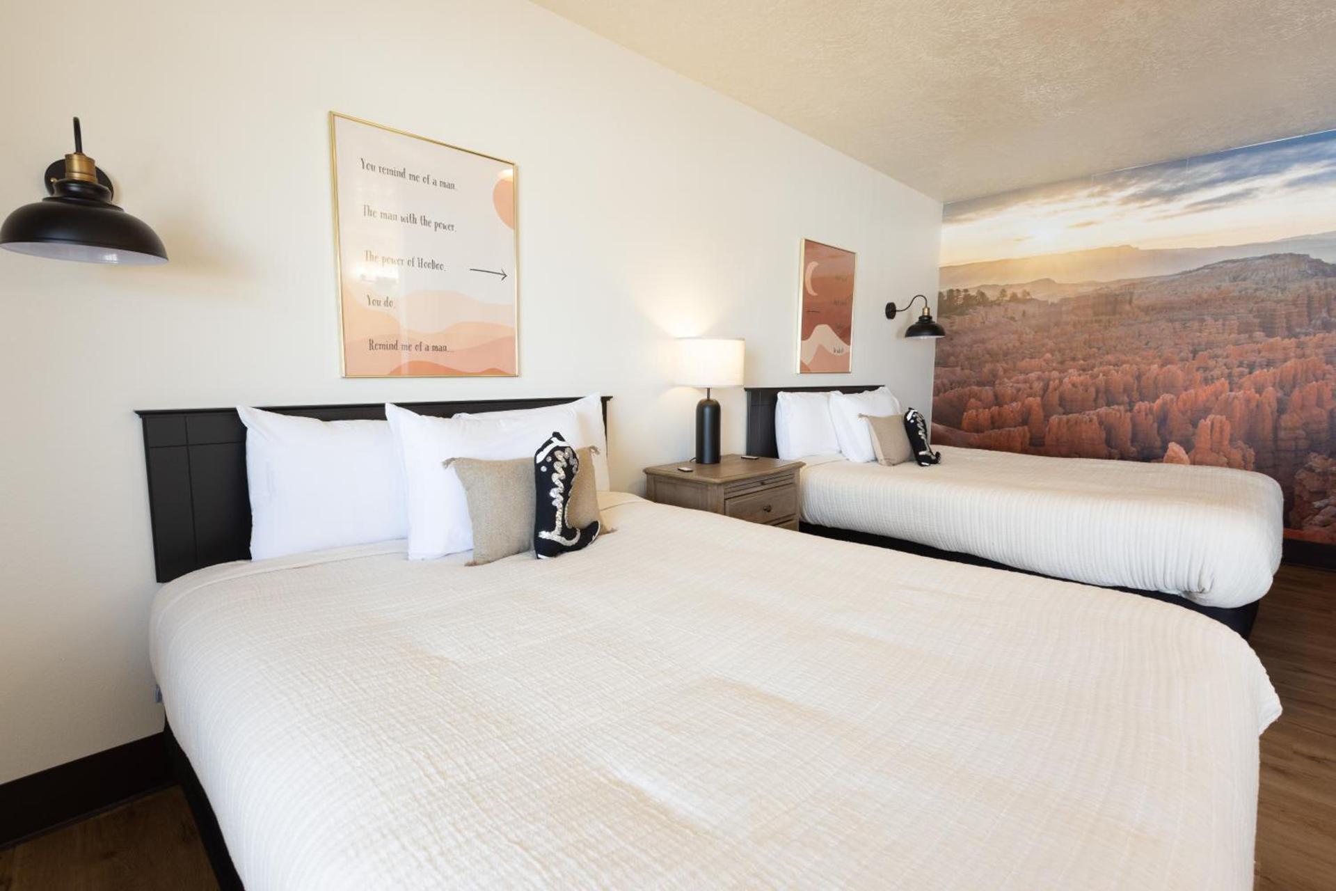 The Golden Spur Hotel photo 17