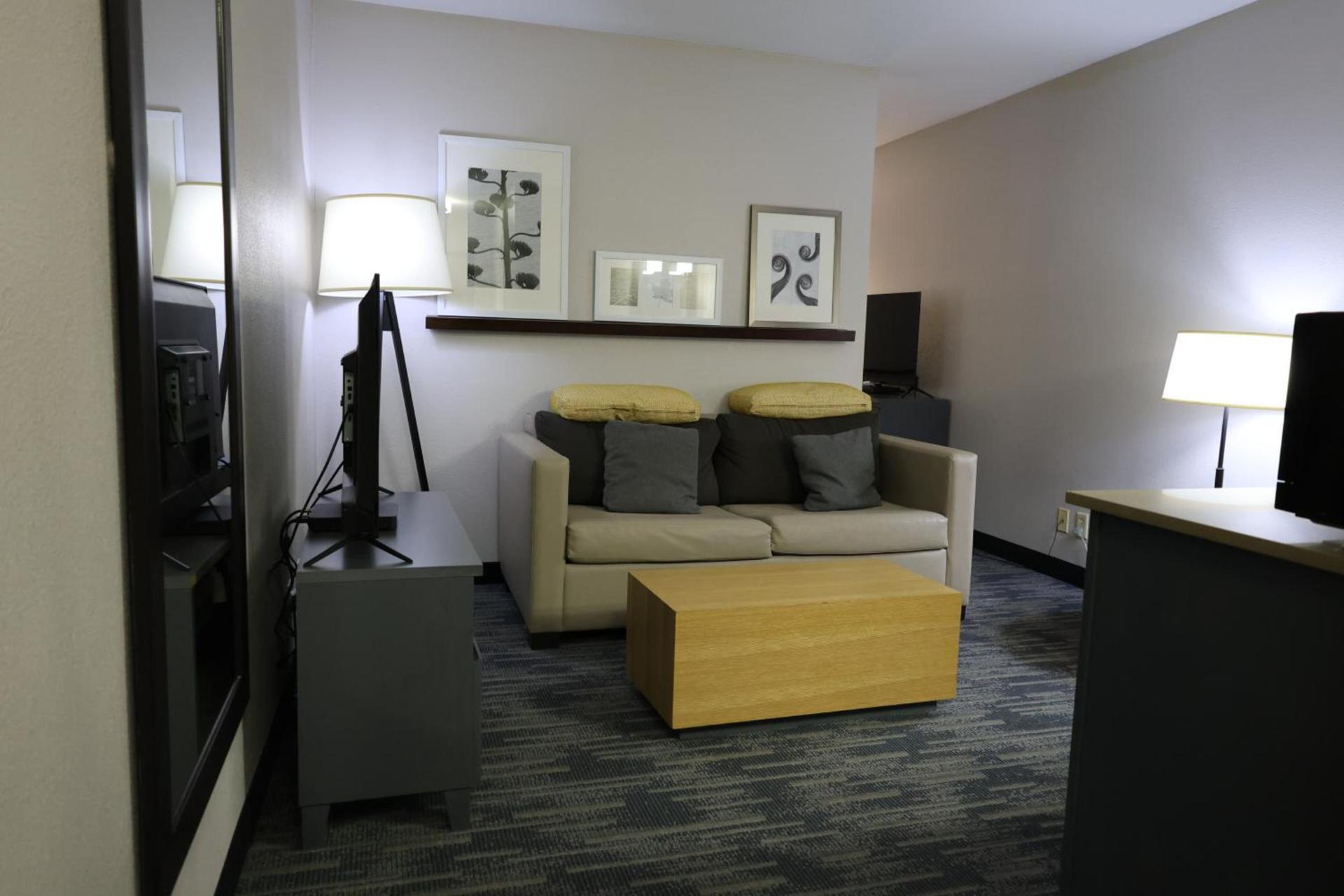 Country Inn & Suites by Radisson, Sparta, WI photo 67