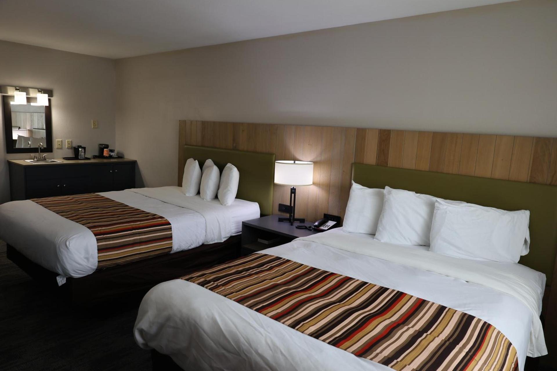 Country Inn & Suites by Radisson, Sparta, WI photo 72
