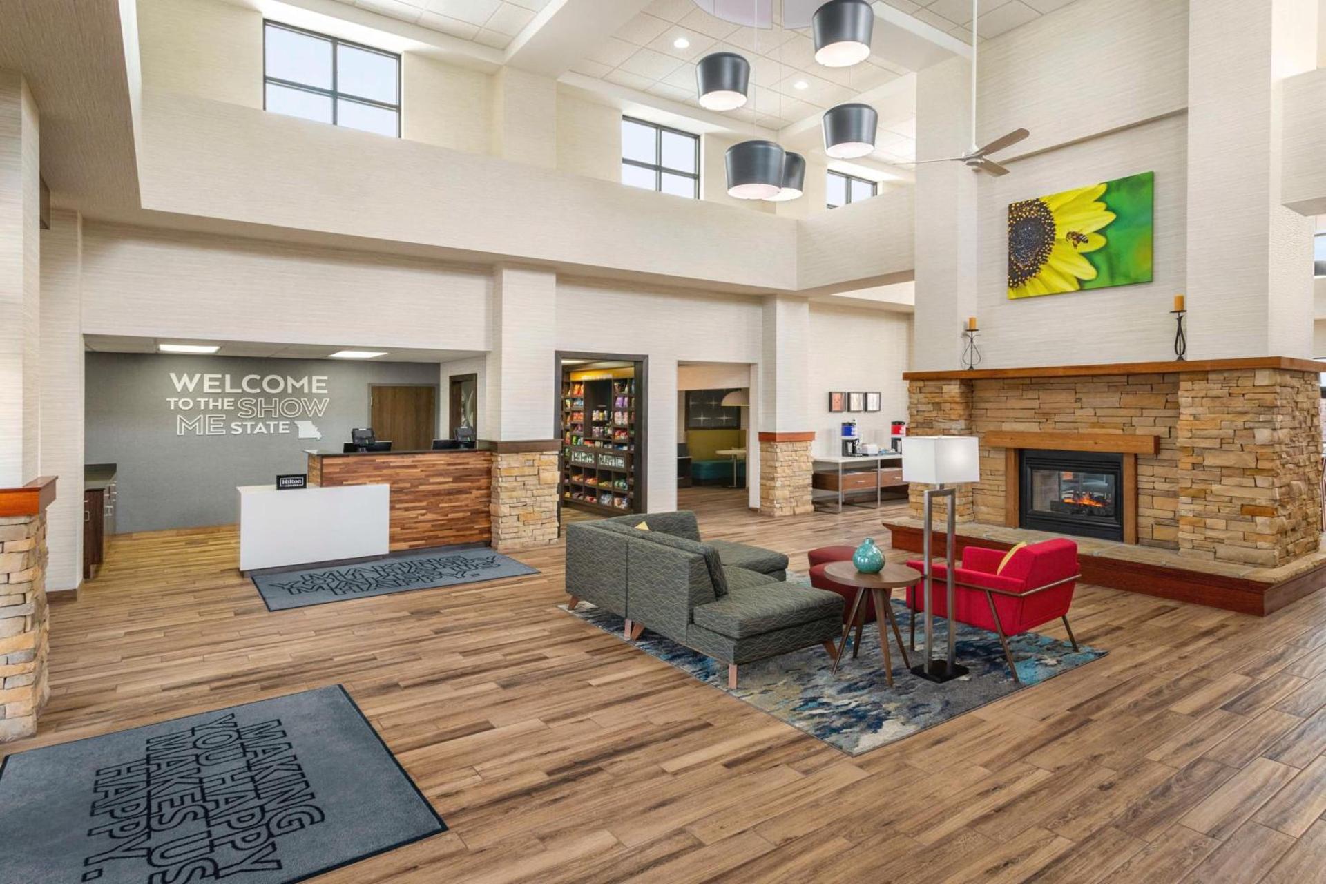 Hampton Inn & Suites Springfield photo 4