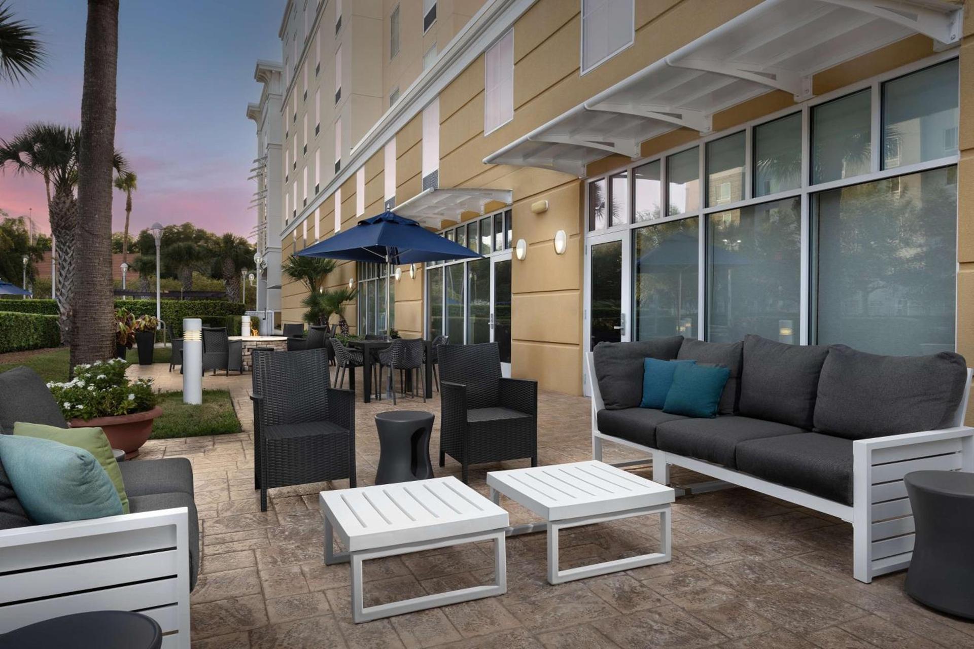 Hampton Inn & Suites Orlando North Altamonte Springs photo 2