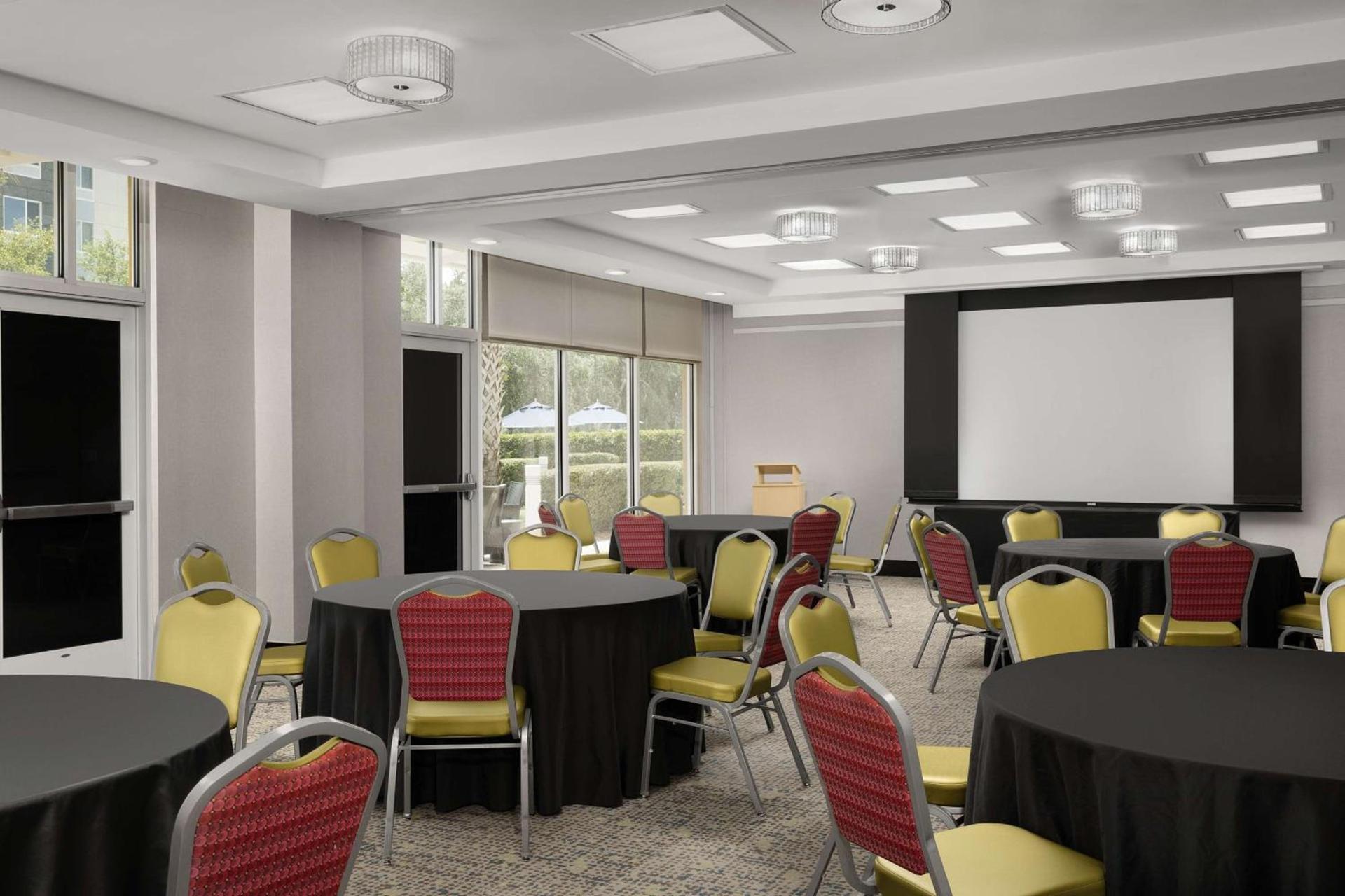 Hampton Inn & Suites Orlando North Altamonte Springs photo 41