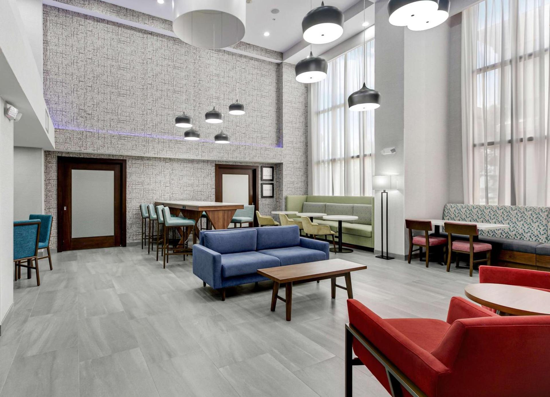Hampton Inn Houston-Pearland, TX photo 19