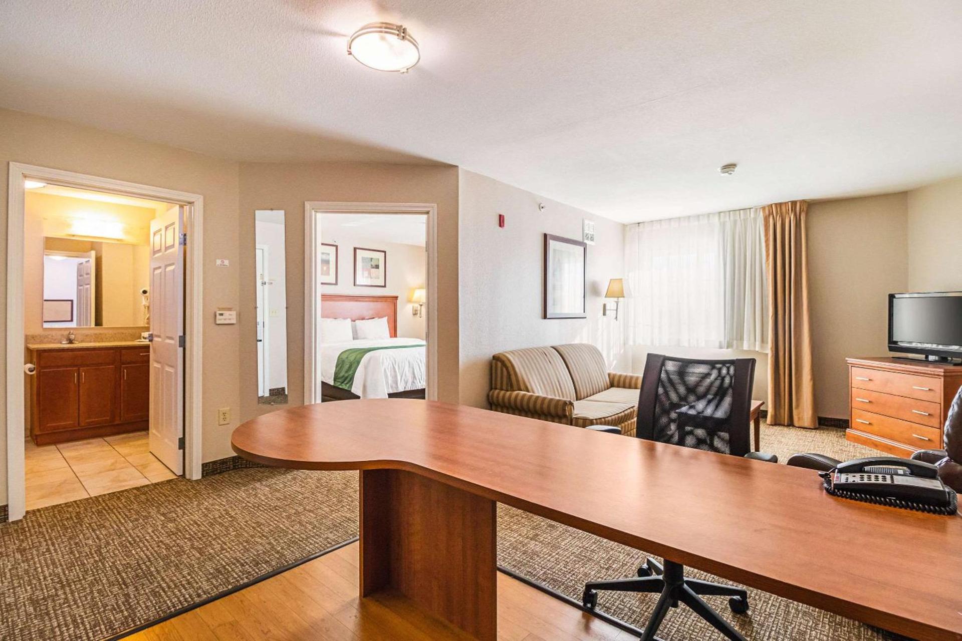Suburban Studios Waterloo photo 7