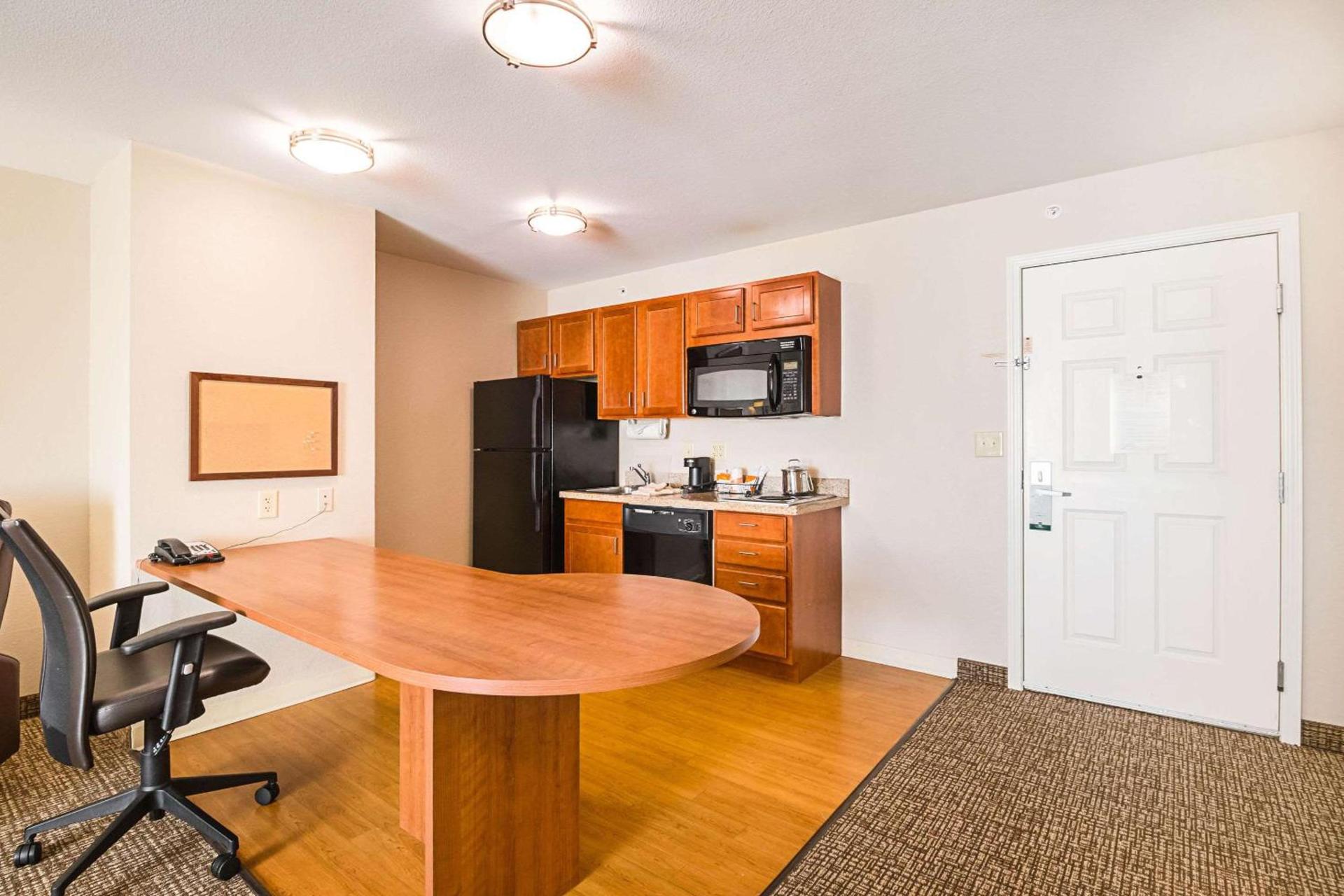 Suburban Studios Waterloo photo 8
