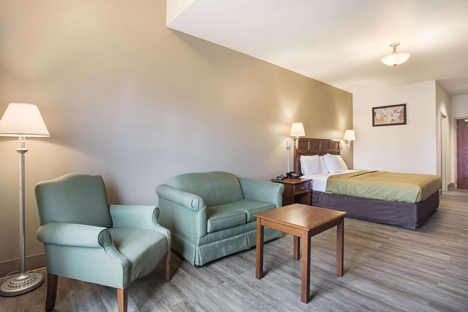 Econo Lodge Anderson photo 17