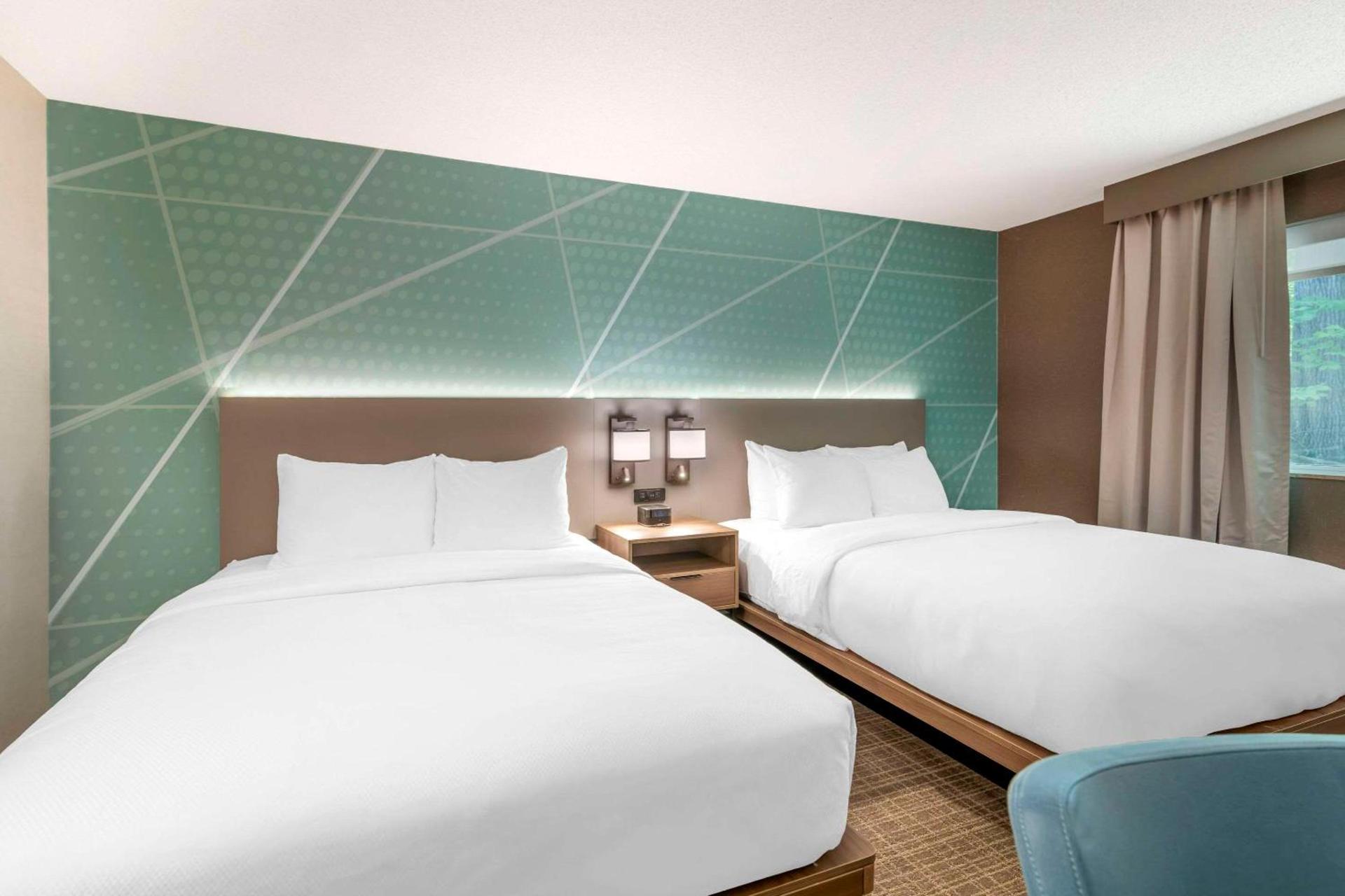 Comfort Inn & Suites Saratoga Springs photo 18