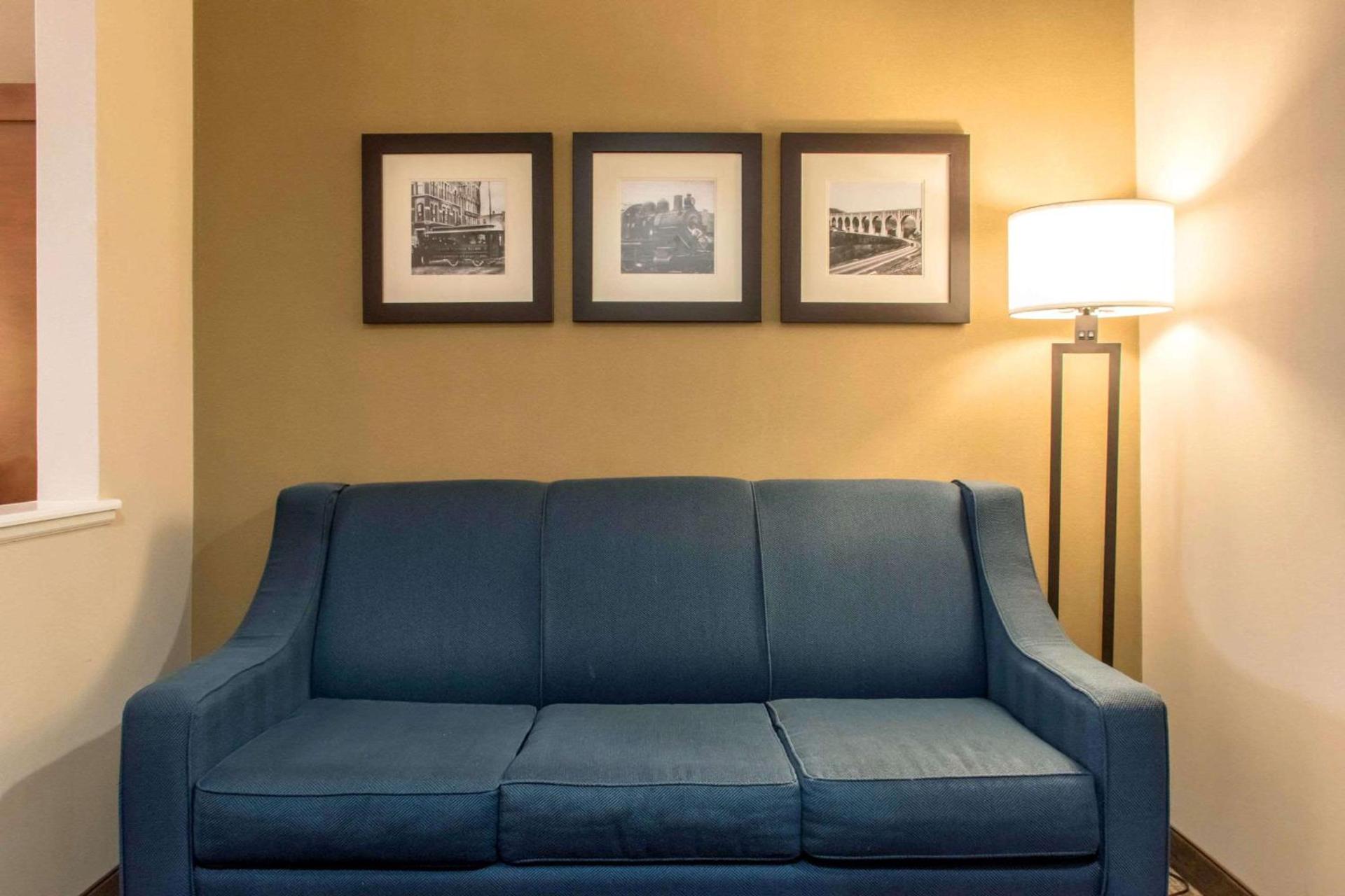 Comfort Suites Scranton near Montage Mountain photo 13