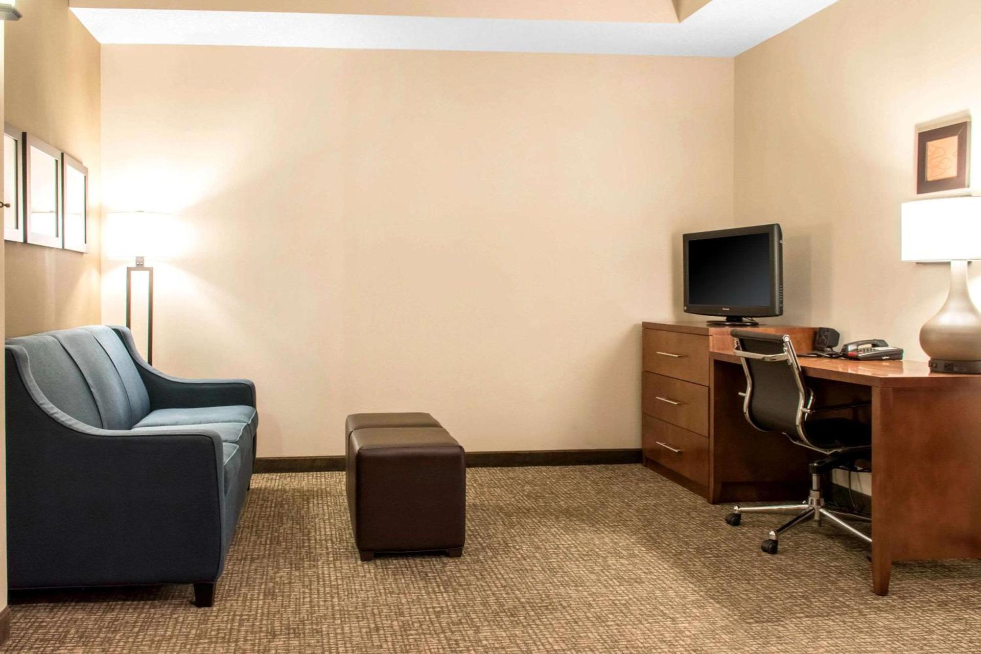 Comfort Suites Scranton near Montage Mountain photo 17