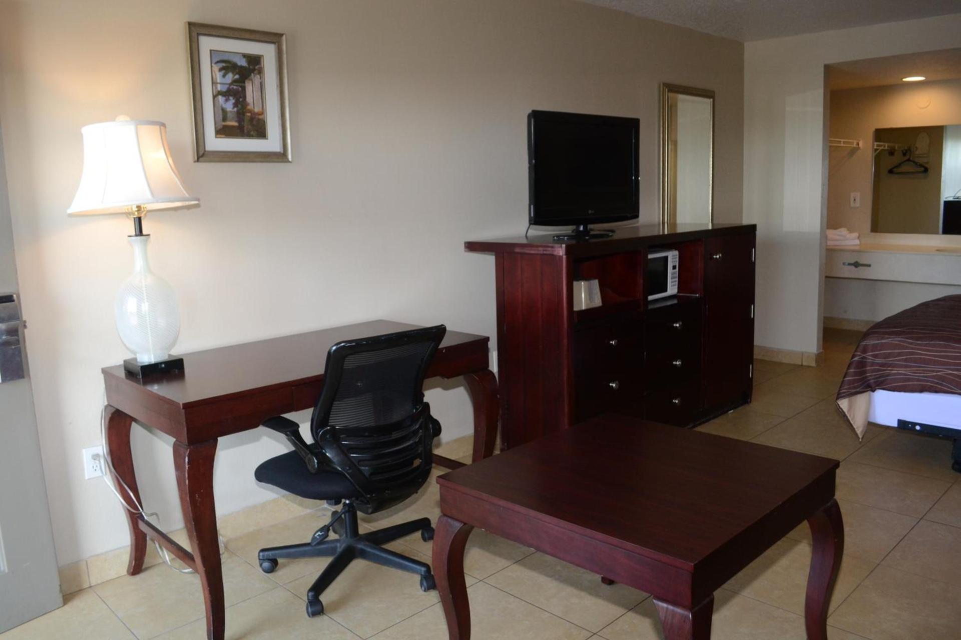 Serena Inn photo 12