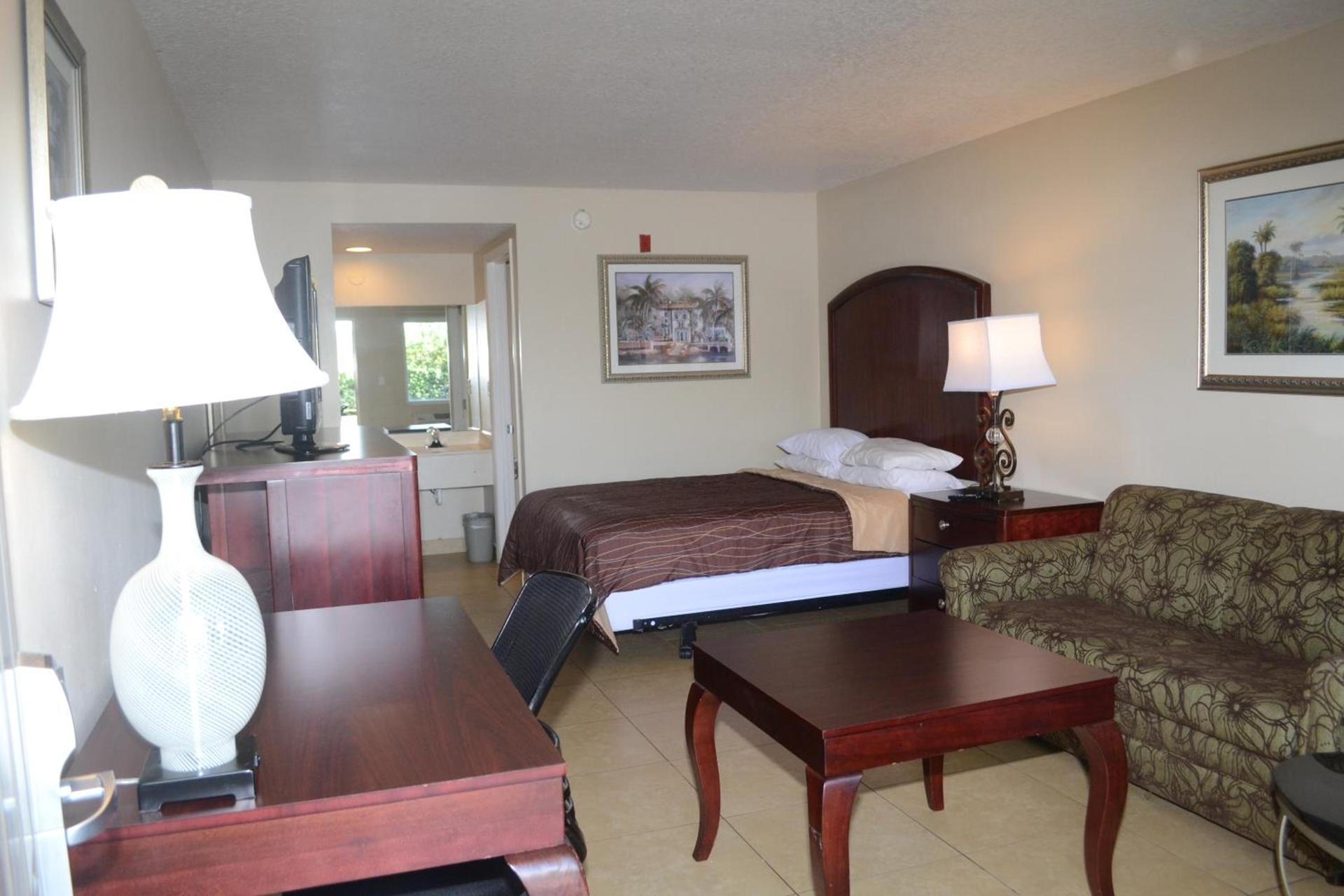 Serena Inn photo 10
