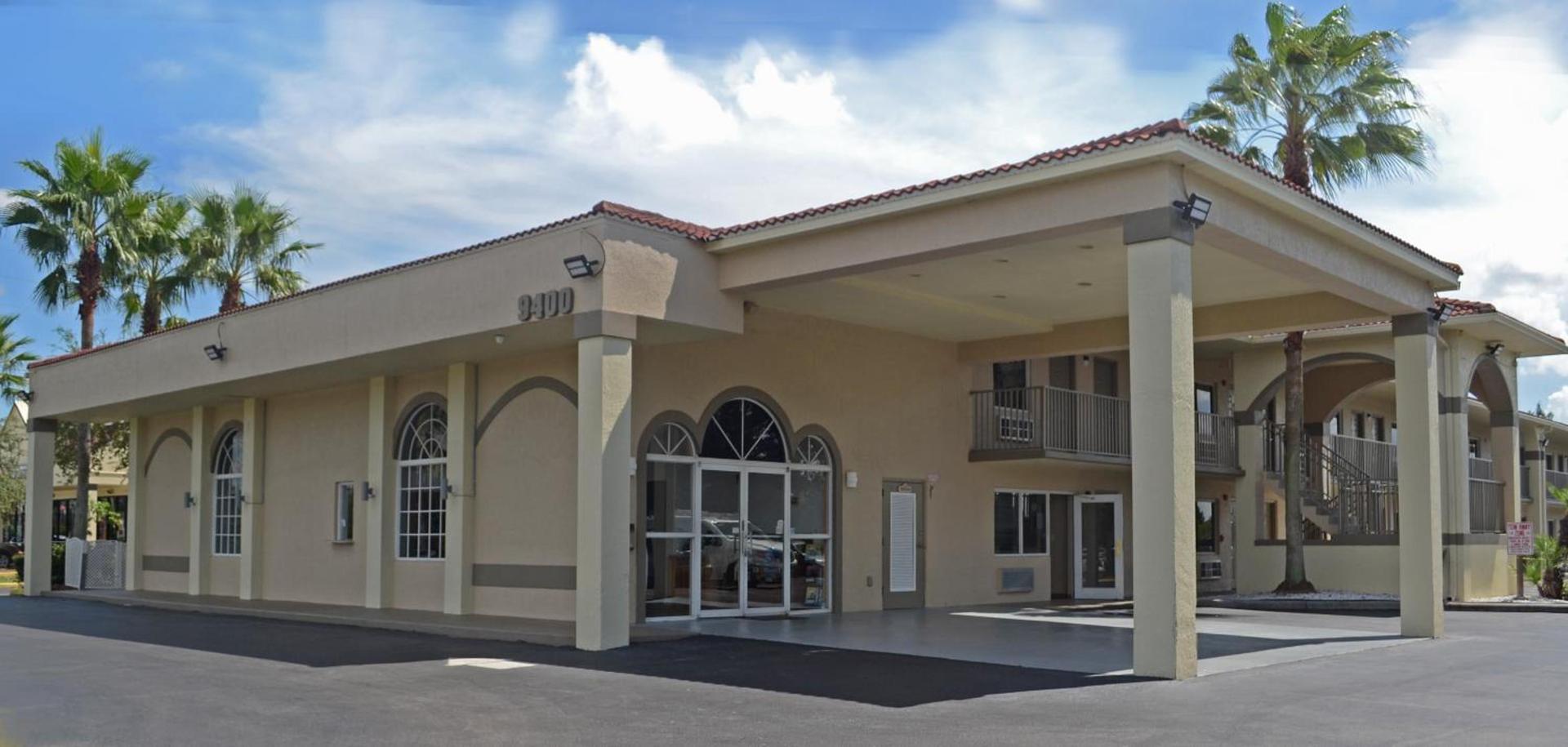 Serena Inn photo 1
