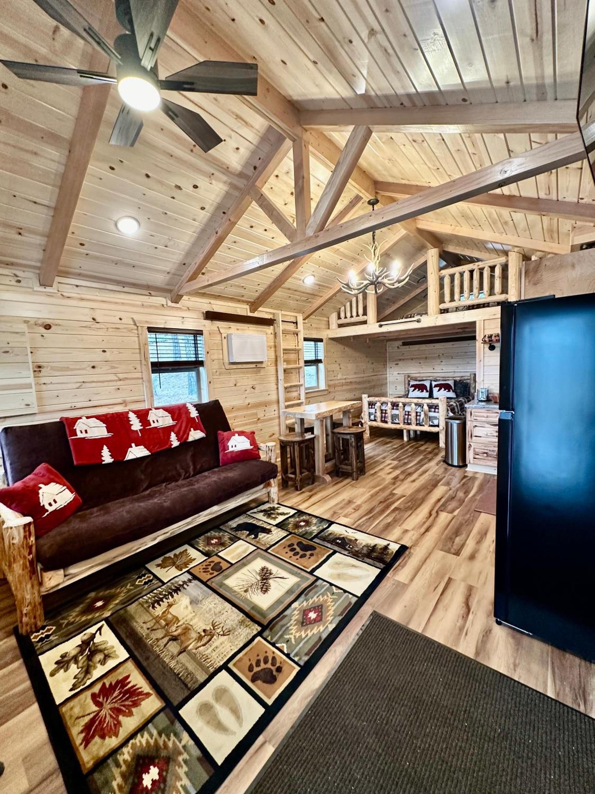 The Lodge at Devils Tower photo 15