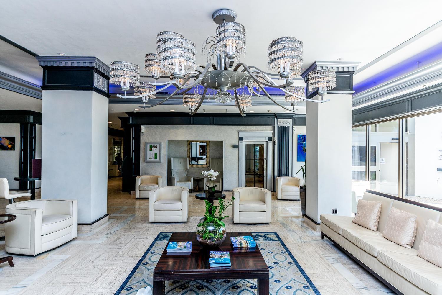 Ocean Manor Apartments photo 3
