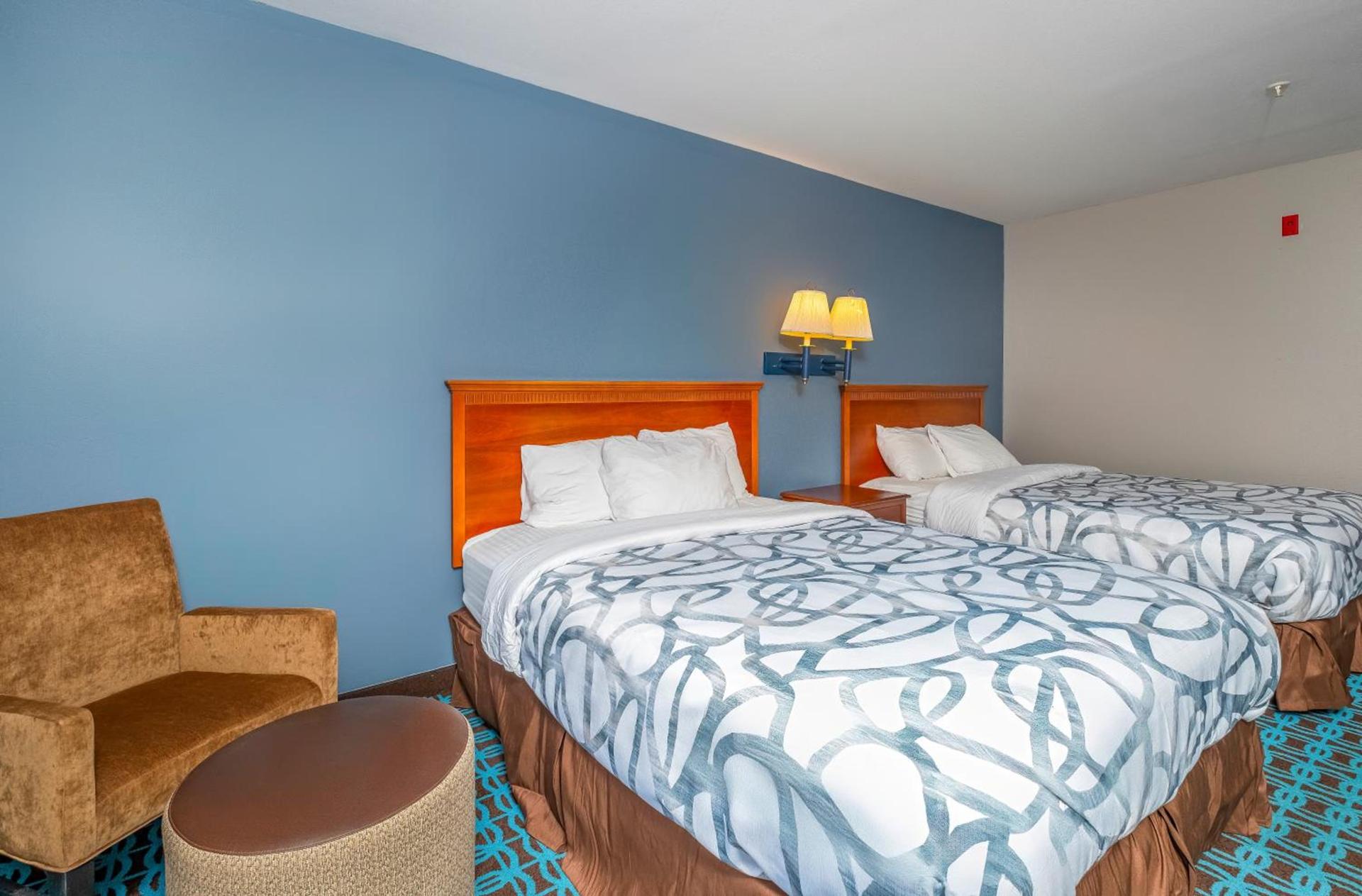 Spark By Hilton Freeport photo 40