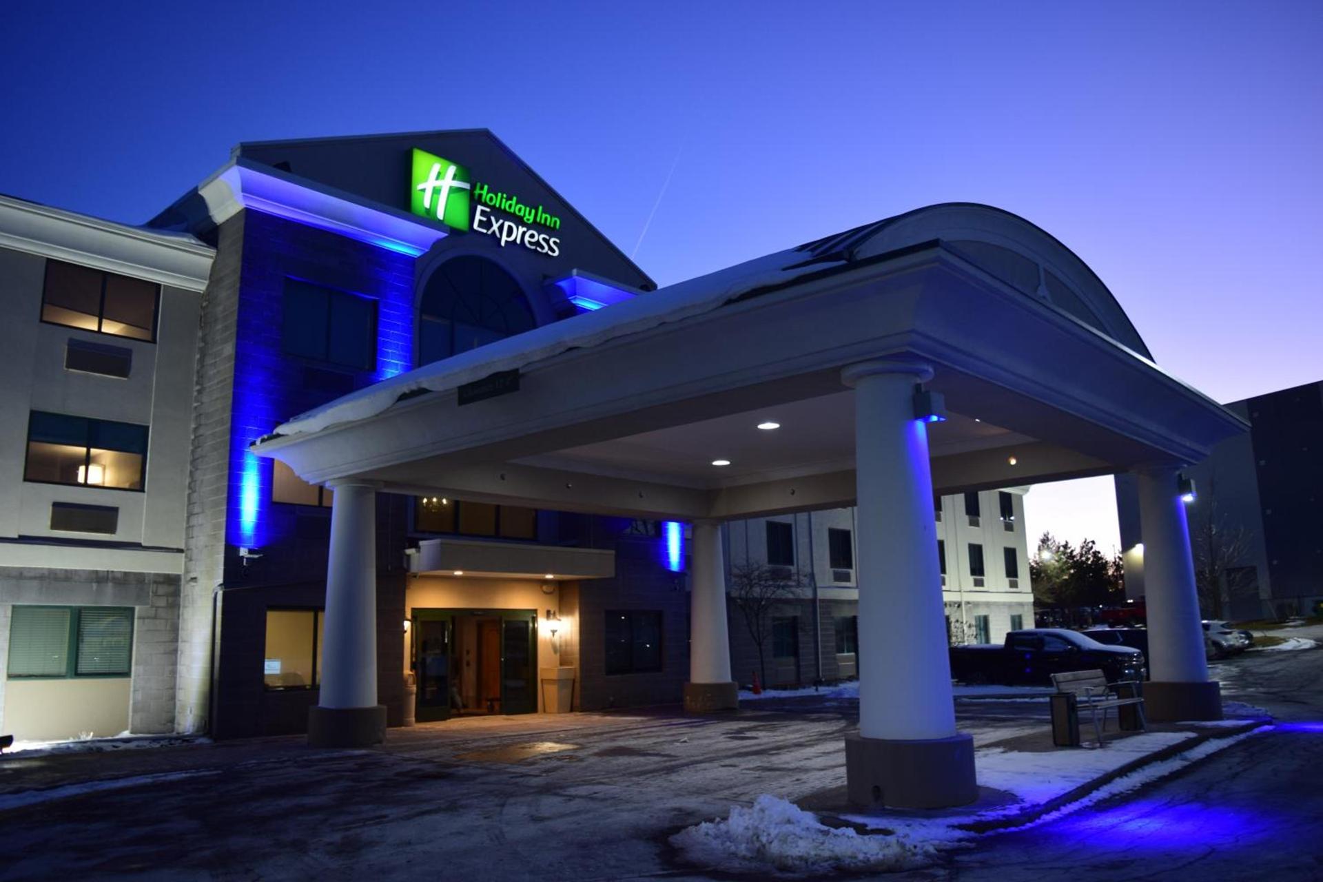Holiday Inn Express Syracuse Airport by IHG photo 10