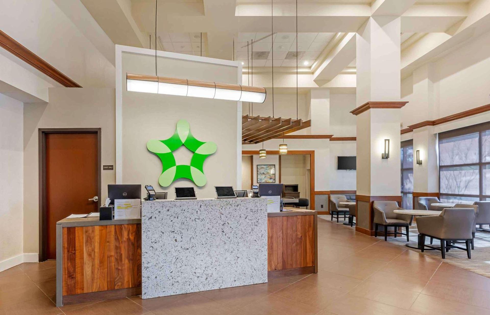 Extended Stay America Premier Suites - Cleveland - Independence photo 4