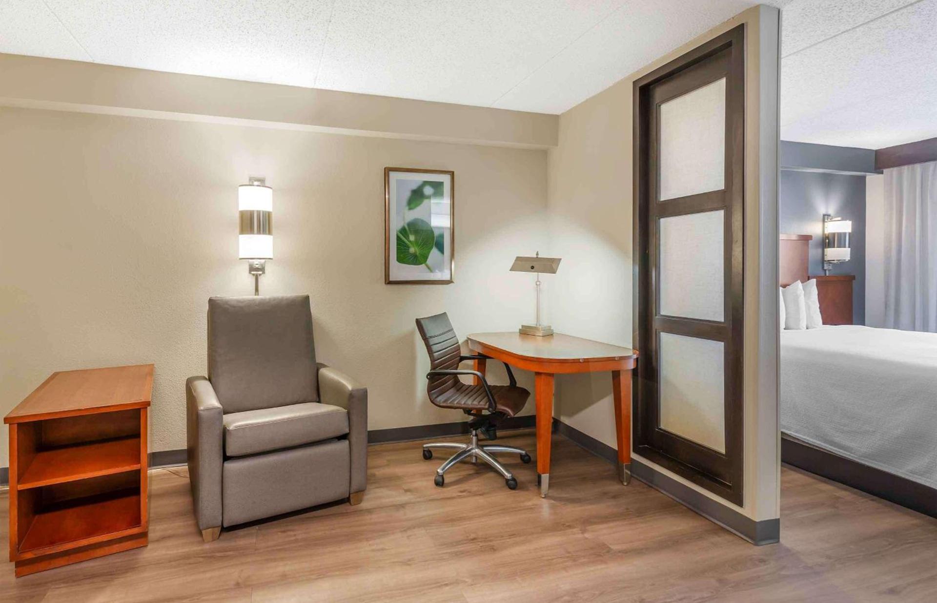 Extended Stay America Premier Suites - Cleveland - Independence photo 11