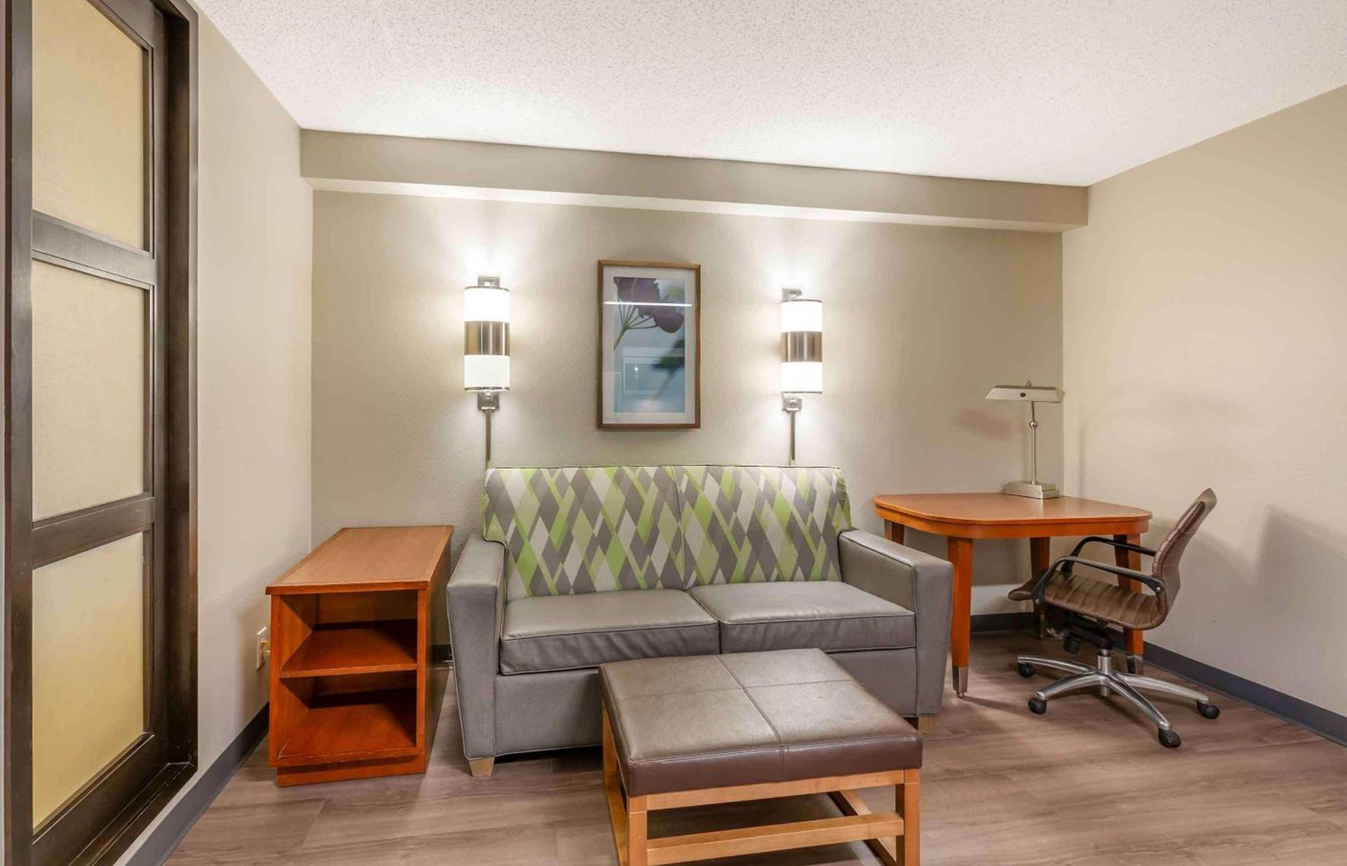 Extended Stay America Premier Suites - Cleveland - Independence photo 23