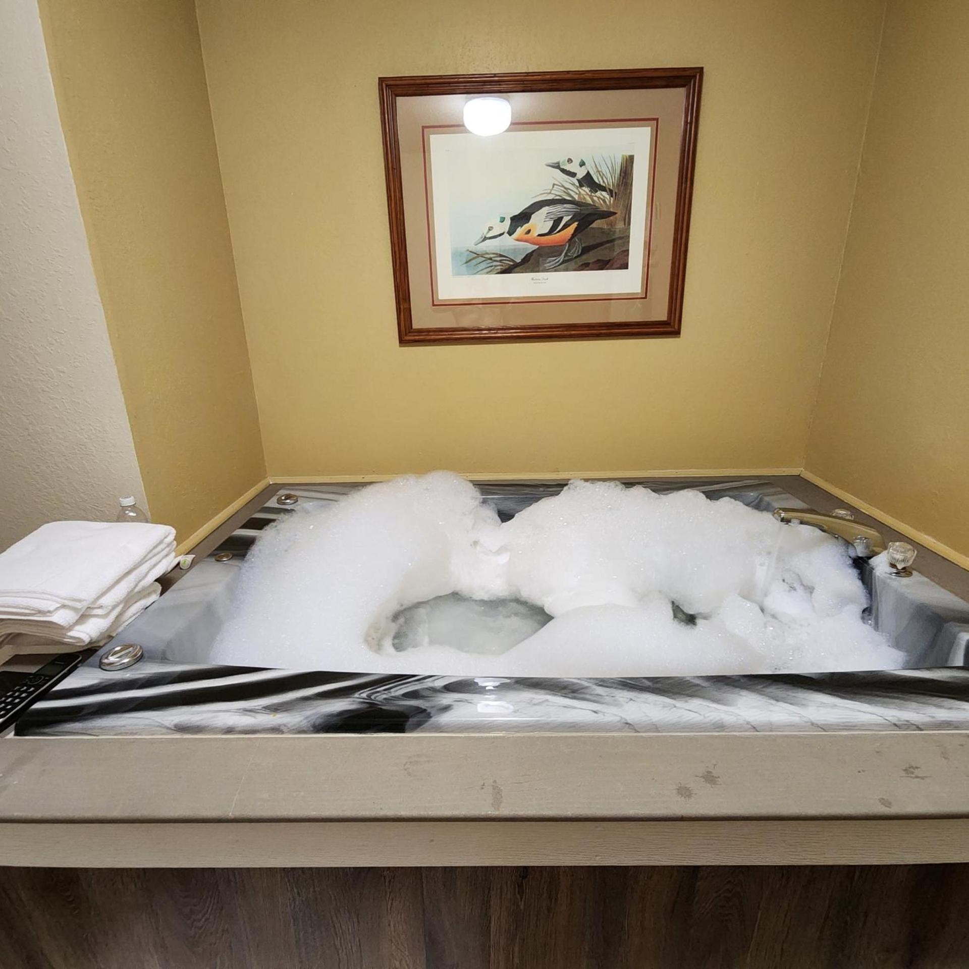 Katahdin Inn & Suites photo 40