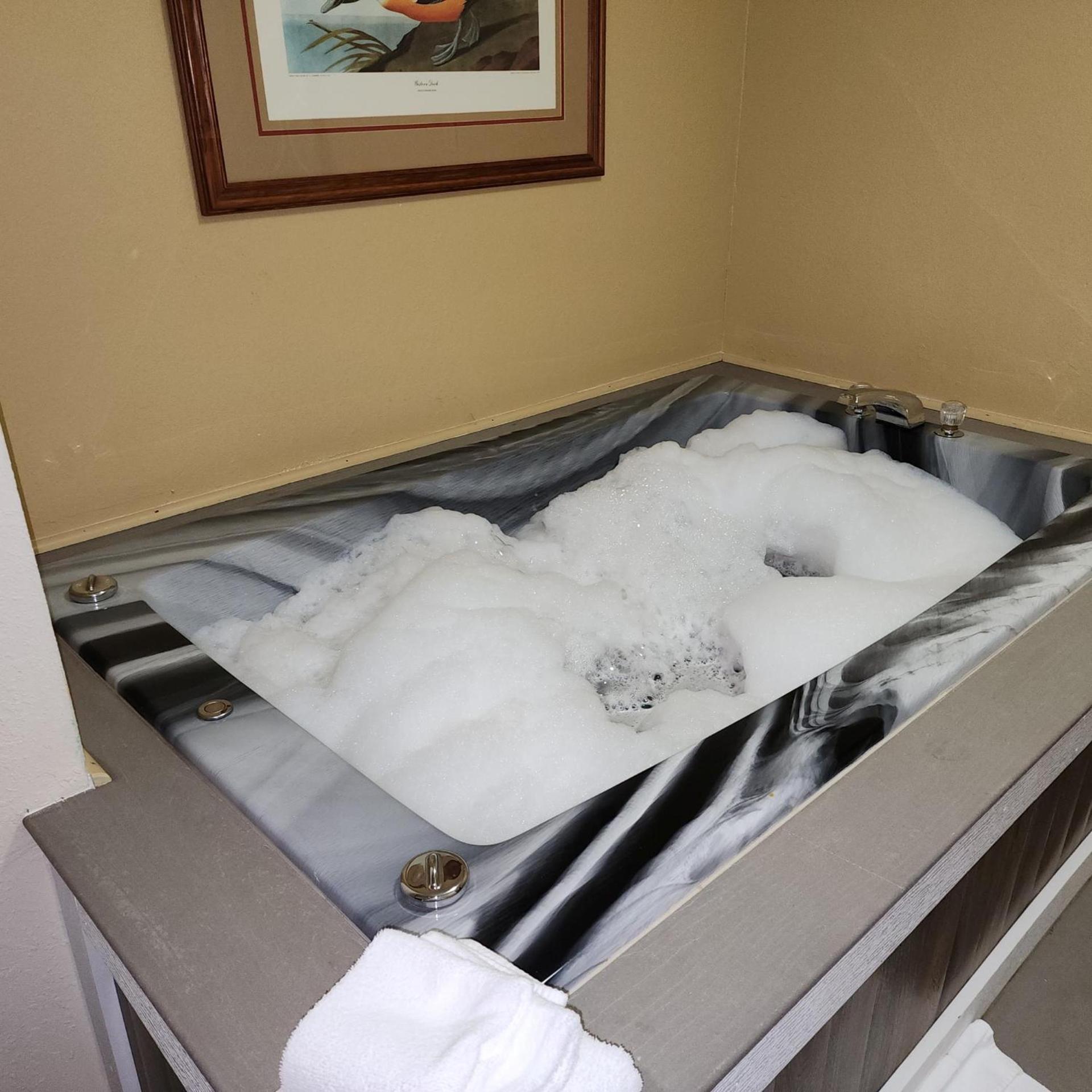 Katahdin Inn & Suites photo 6