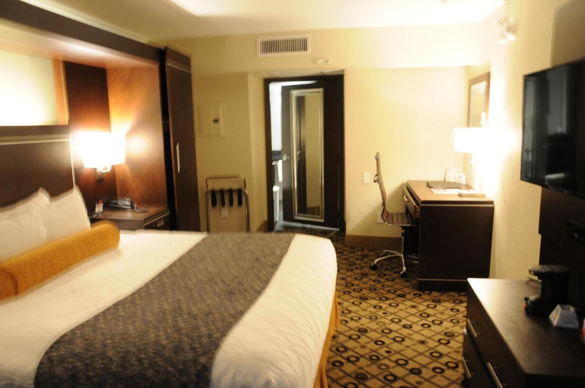 Radisson Hotel Southfield-Detroit photo 31