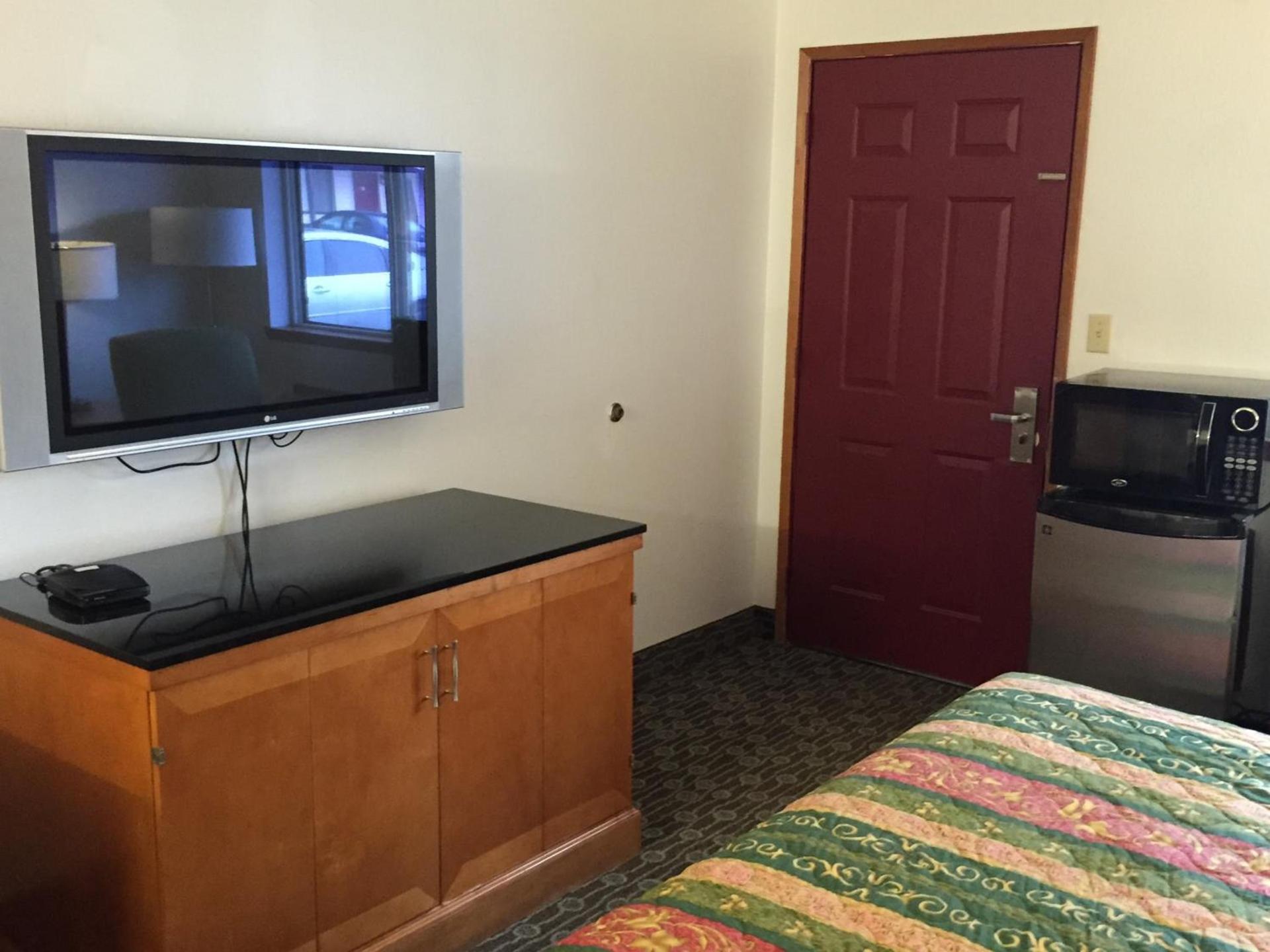 Sunshine Motel photo 29