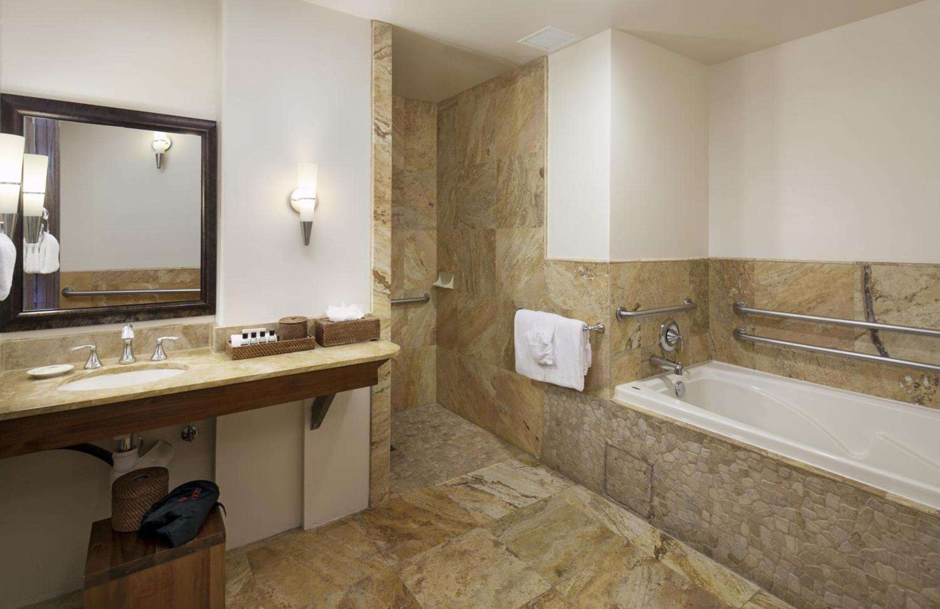 El Colibri Hotel & Spa photo 32