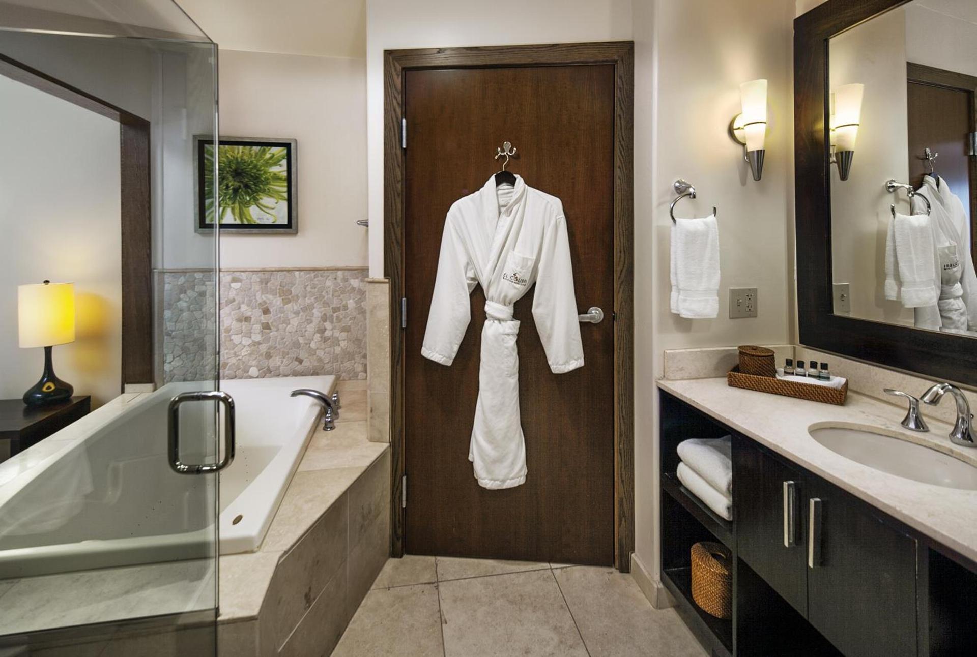 El Colibri Hotel & Spa photo 28